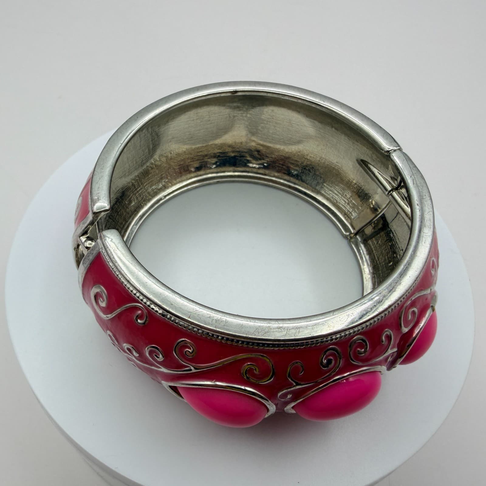 Vintage 90s Pink Enamel Cabochon Hinged Cuff Bracelet Silver Tone Jewelry - Thumbnail 4
