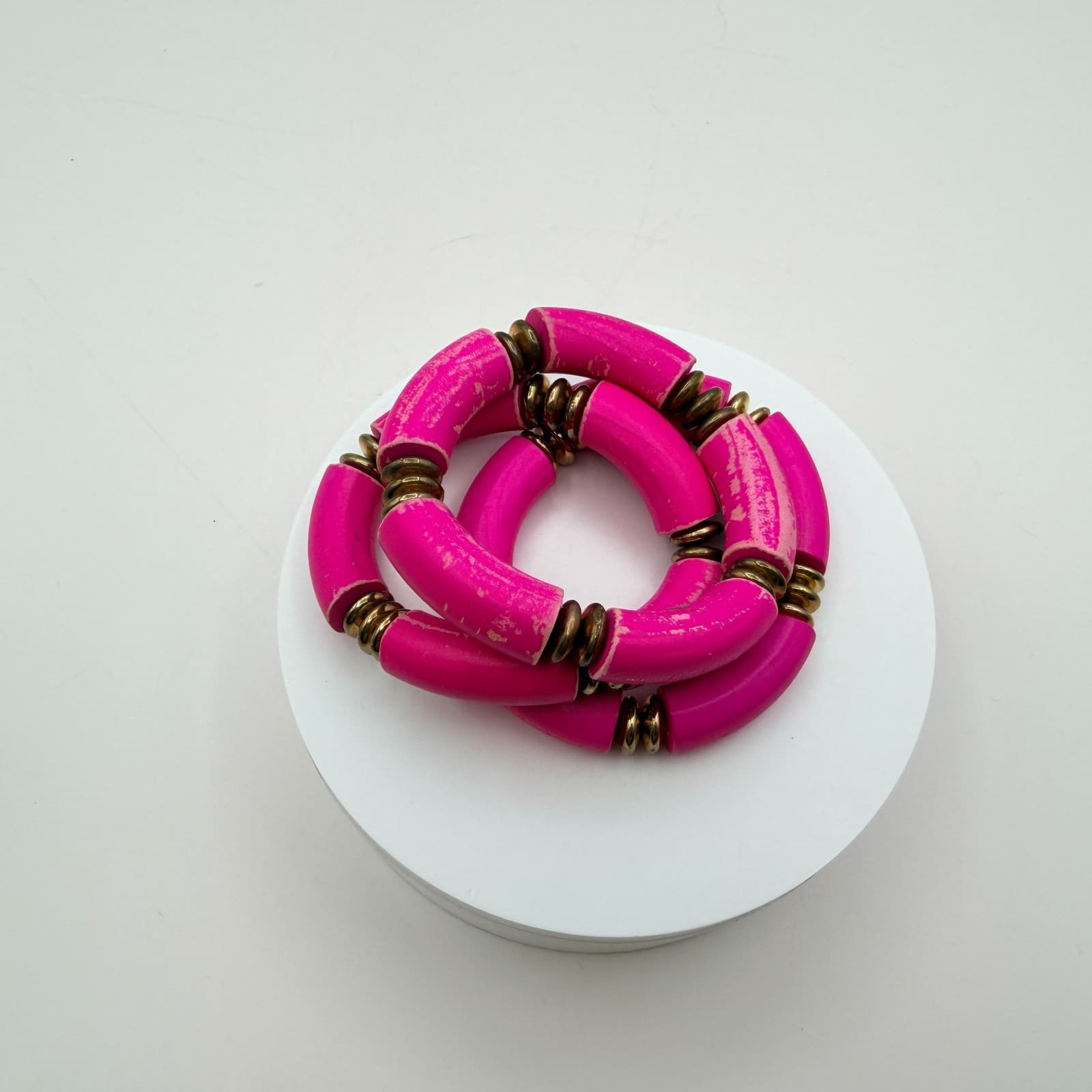 Vintage 90s Hot Pink Tube Beaded Stretch Bracelet Set 3pc Gold Tone Jewelry - Thumbnail 3