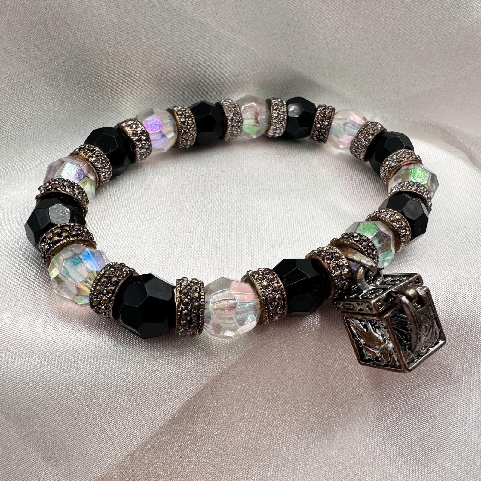 Vintage 90s Glass Bead Silver Tone Locket Charm Bracelet Boho Fashion Jewelry - Thumbnail 3