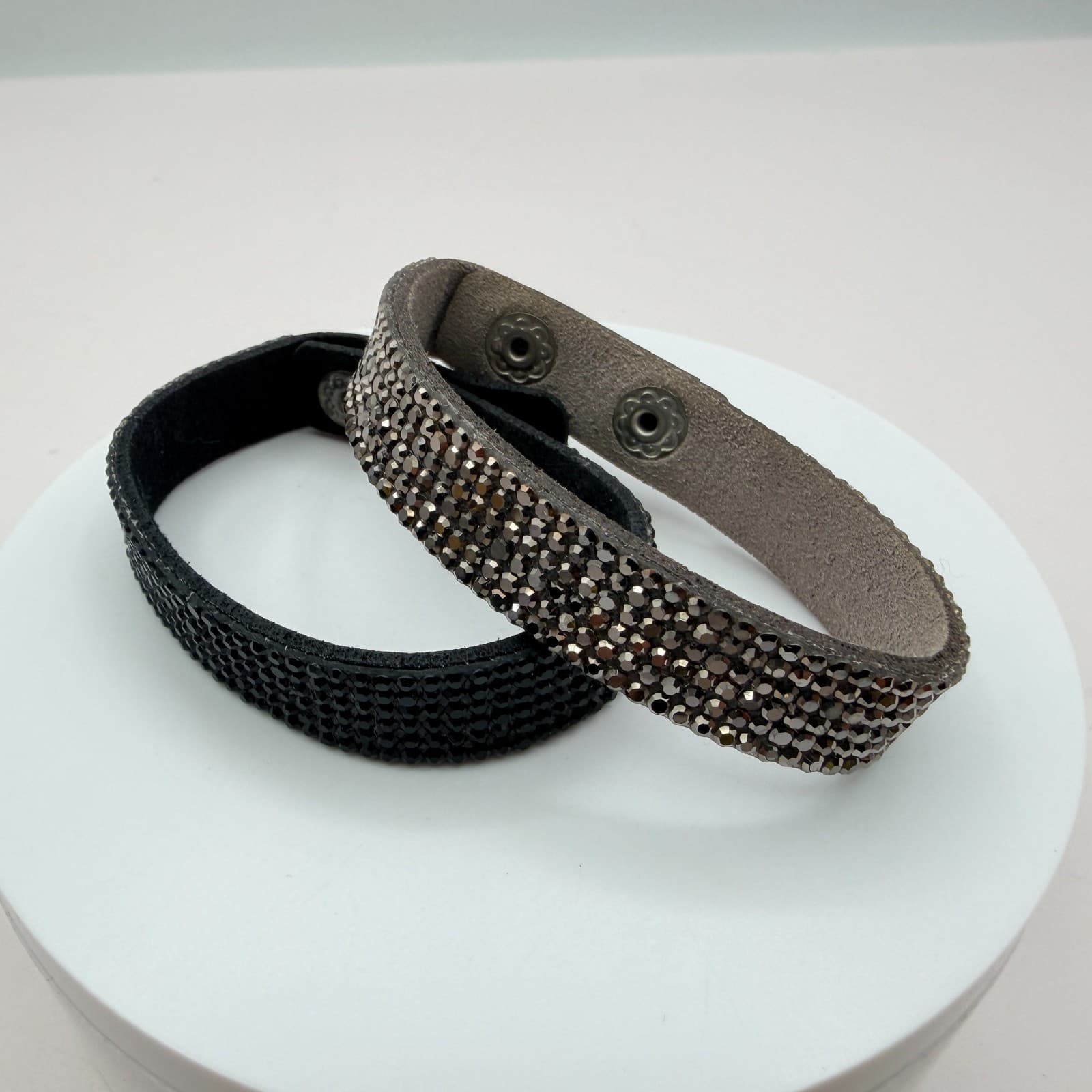 Vintage Y2K Black Silver Rhinestone Beaded Snap Cuff Bracelets Lot 2 Jewelry - Thumbnail 8