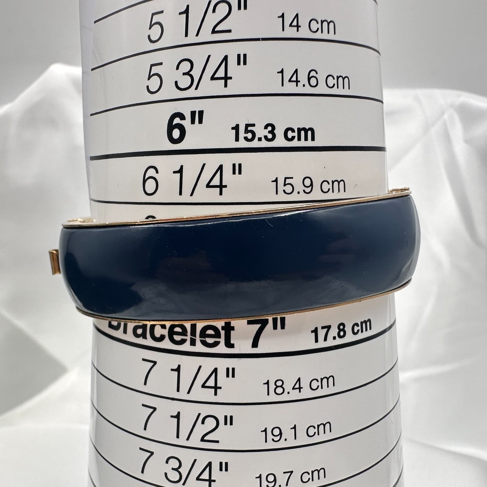 Vintage Y2K Navy Enamel Hinge Clasp Wide Bangle Bracelet Gold Tone Jewelry - Thumbnail 9