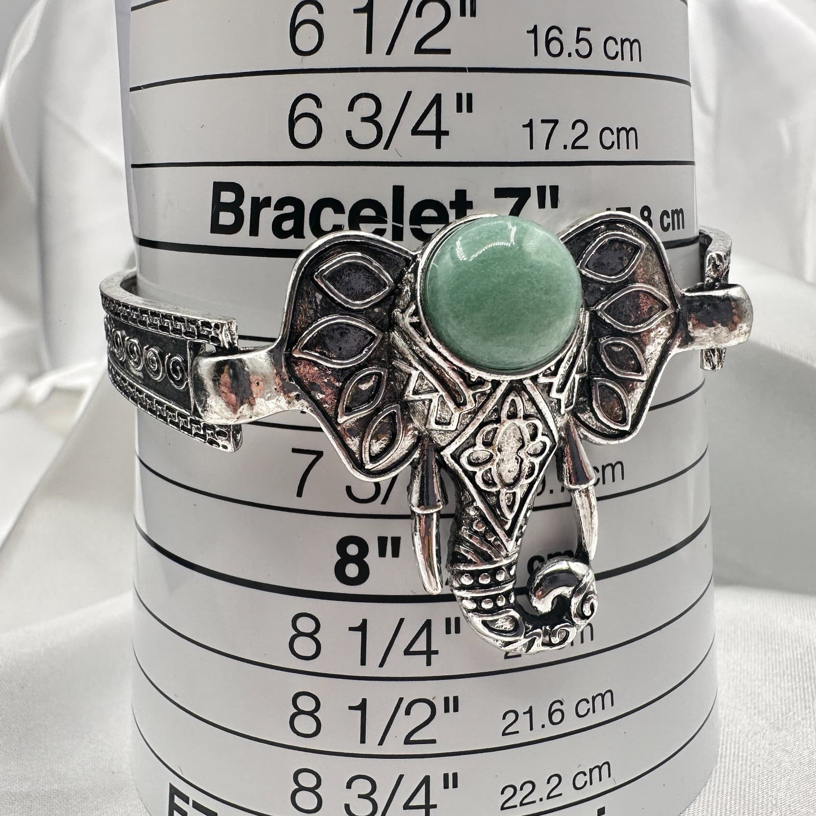 Vintage 90s Silver Tone Green Aventurine Cabochon Elephant Cuff Bracelet Jewelry - Thumbnail 9