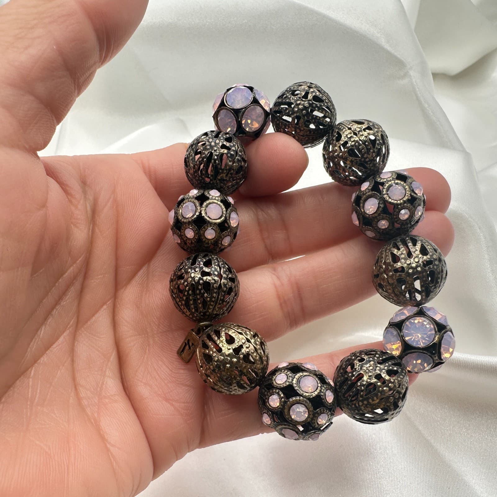 Vintage Y2K Pink Glass Brass Tone Filigree Beaded Stretch Bracelet Jewelry - Thumbnail 7