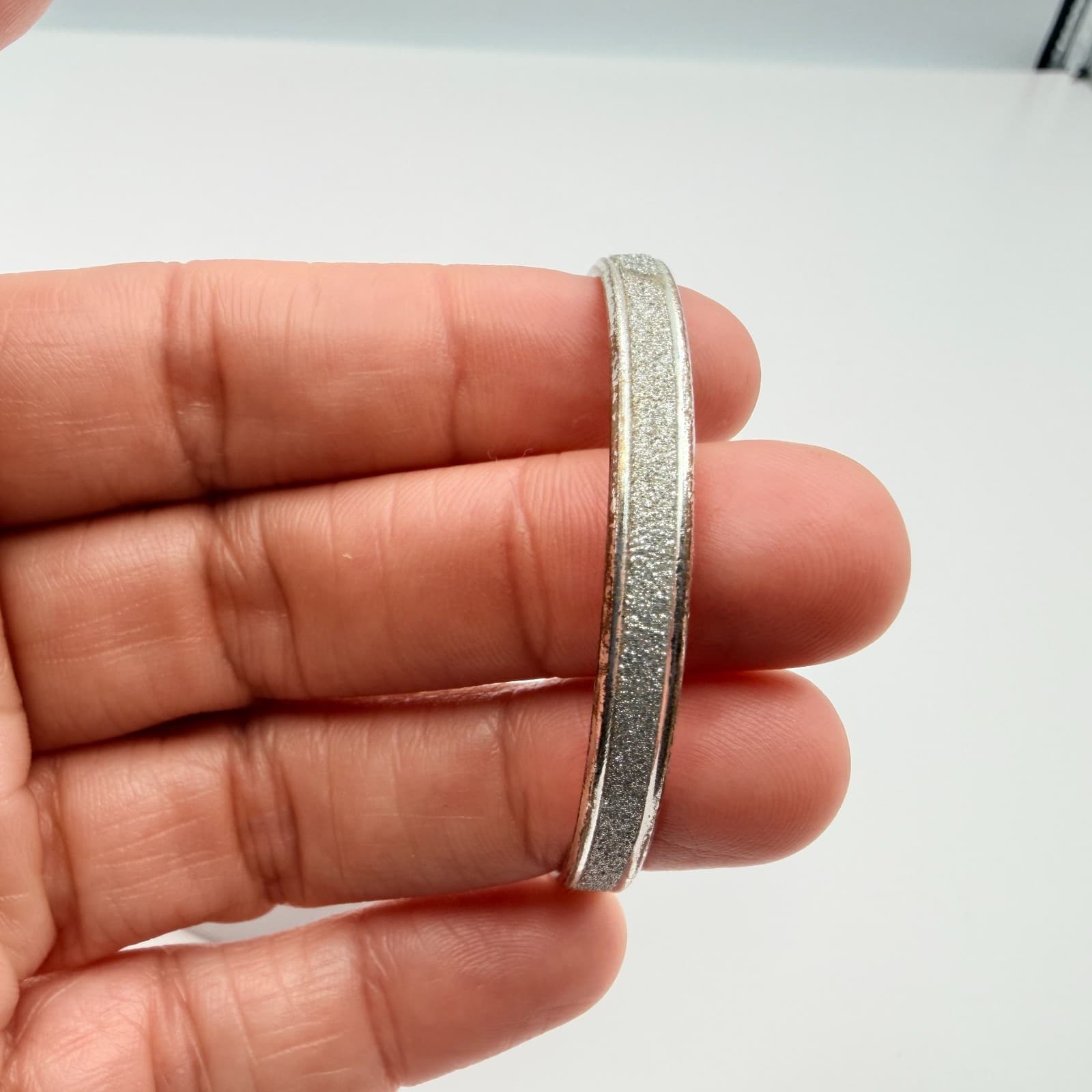 Vintage 90s Silver Tone Glitter Texture Bangle Bracelet Boho Minimalist Jewelry - Thumbnail 7