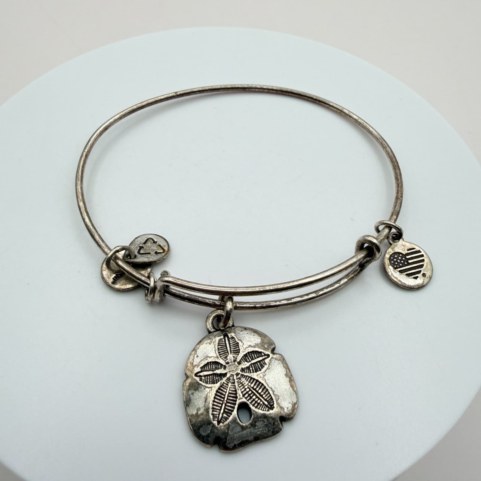 Vintage 90s Alex and Ani Sand Dollar Bangle Bracelet Silver Tone Coastal Jewelry - Thumbnail 6