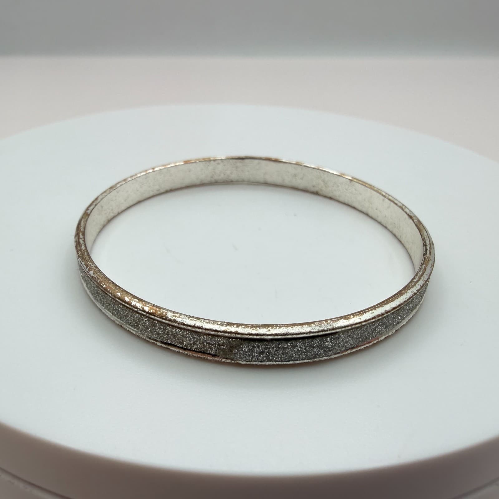 Vintage 90s Silver Tone Glitter Texture Bangle Bracelet Boho Minimalist Jewelry - Image 1