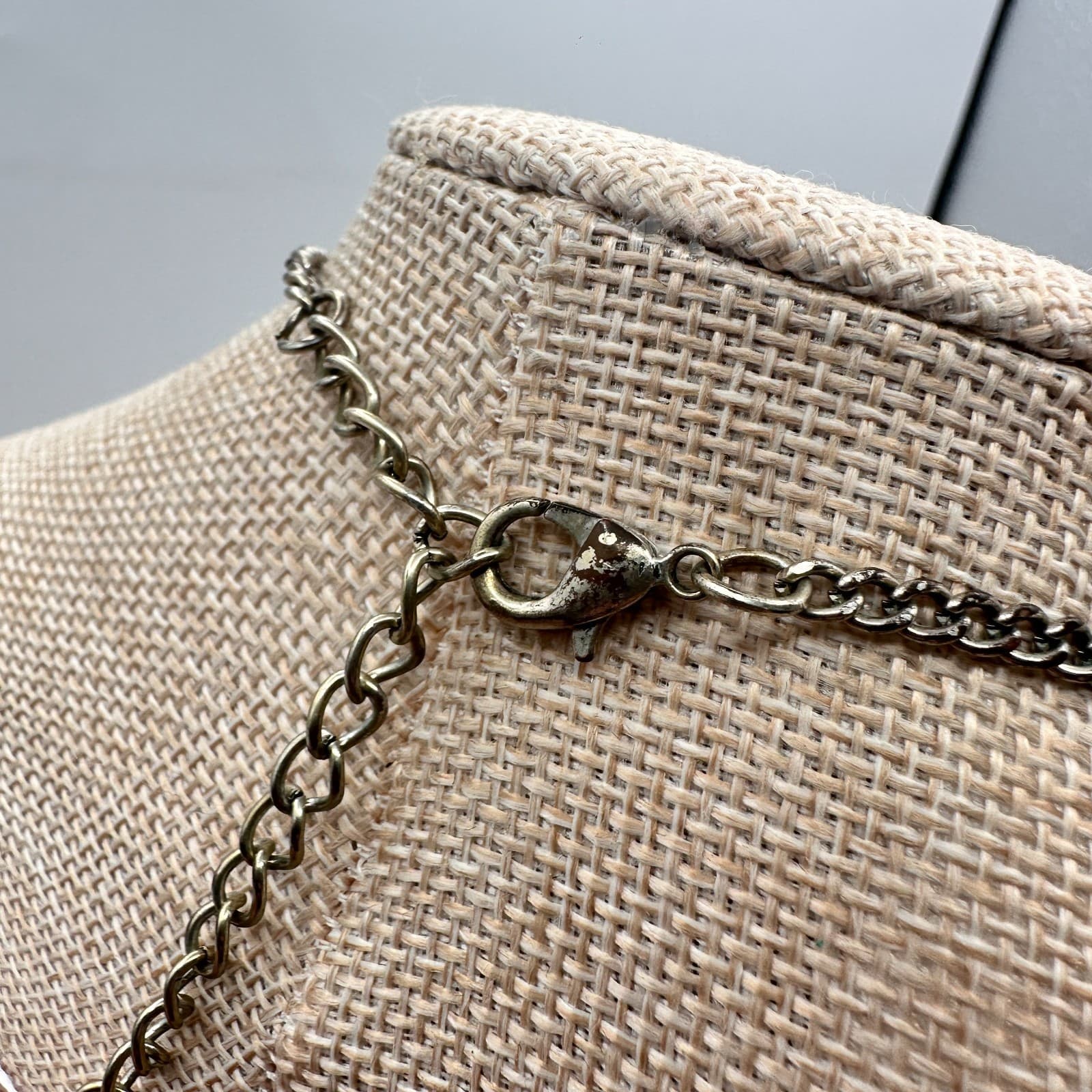 Vintage 80s Boho Tribal Necklace Silver Tone White Stone Coin Dangle - Thumbnail 5