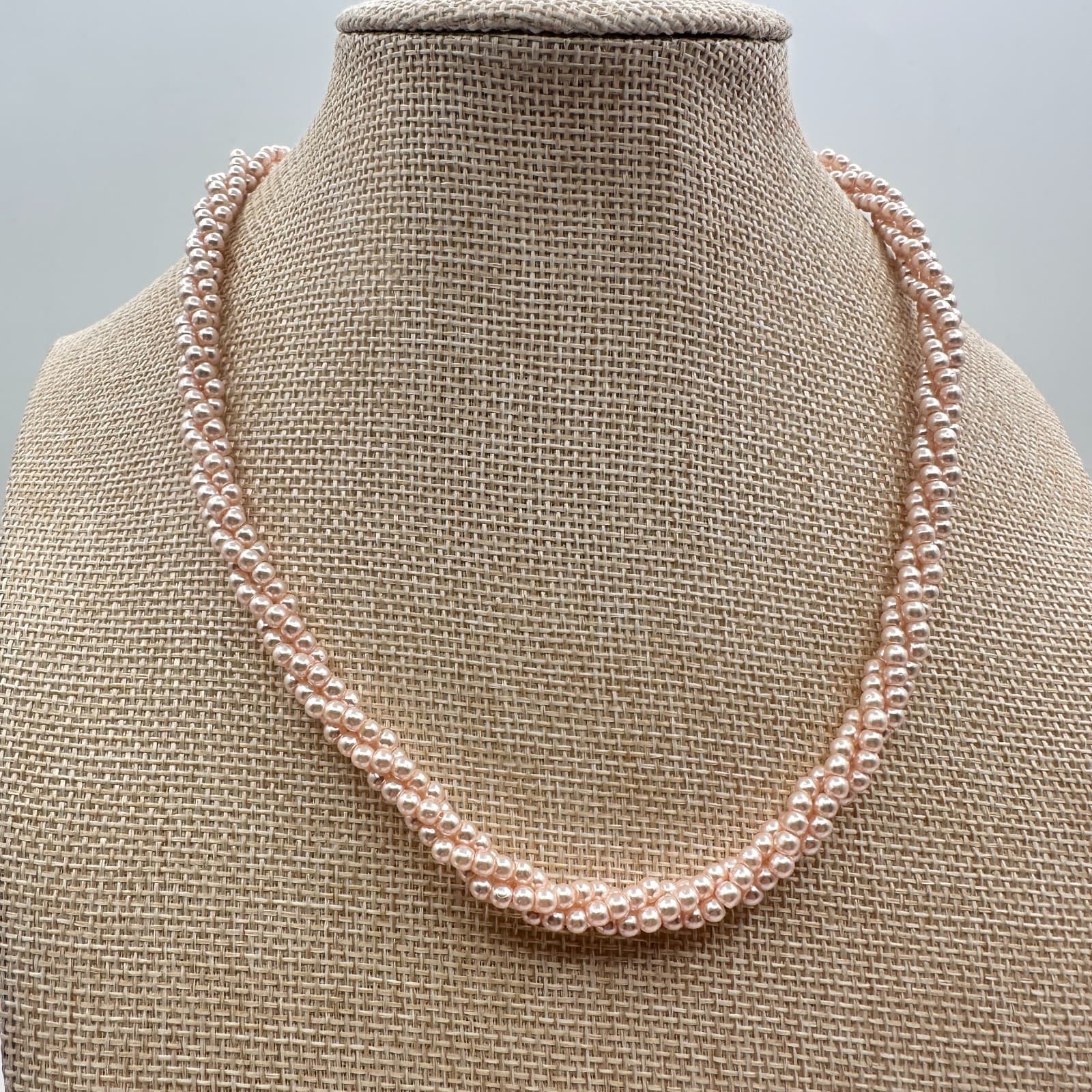 Vintage 80s Pink Beautiful Beaded Neckace For Women Jewelry - Thumbnail 2