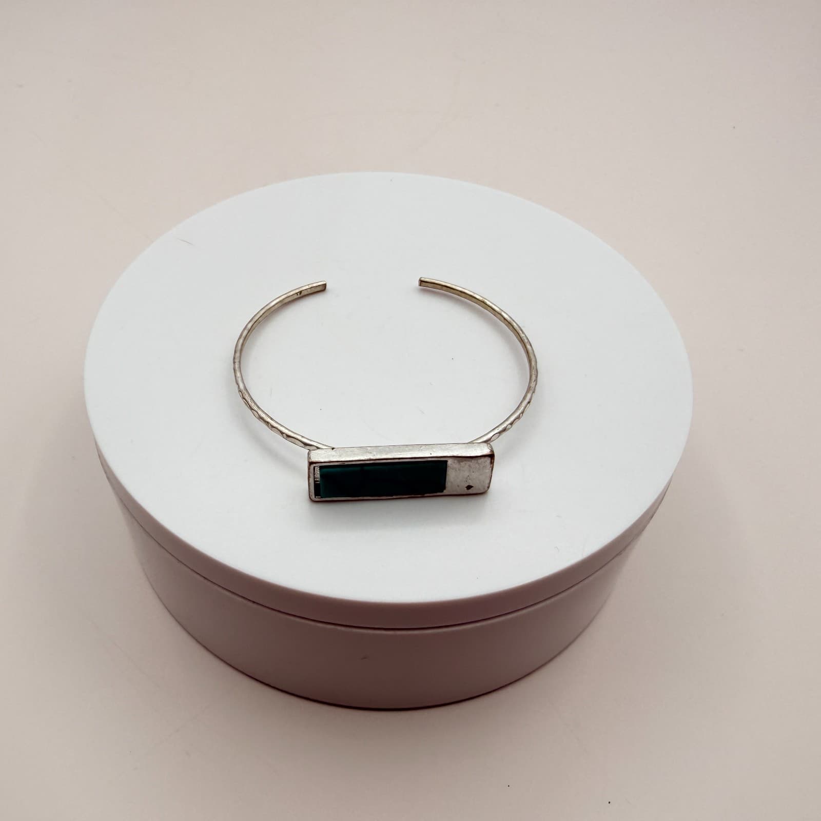 Vintage 90s Silver Tone Rectangular Faux Turquoise Cuff Bracelet Fashion Jewelry - Thumbnail 3