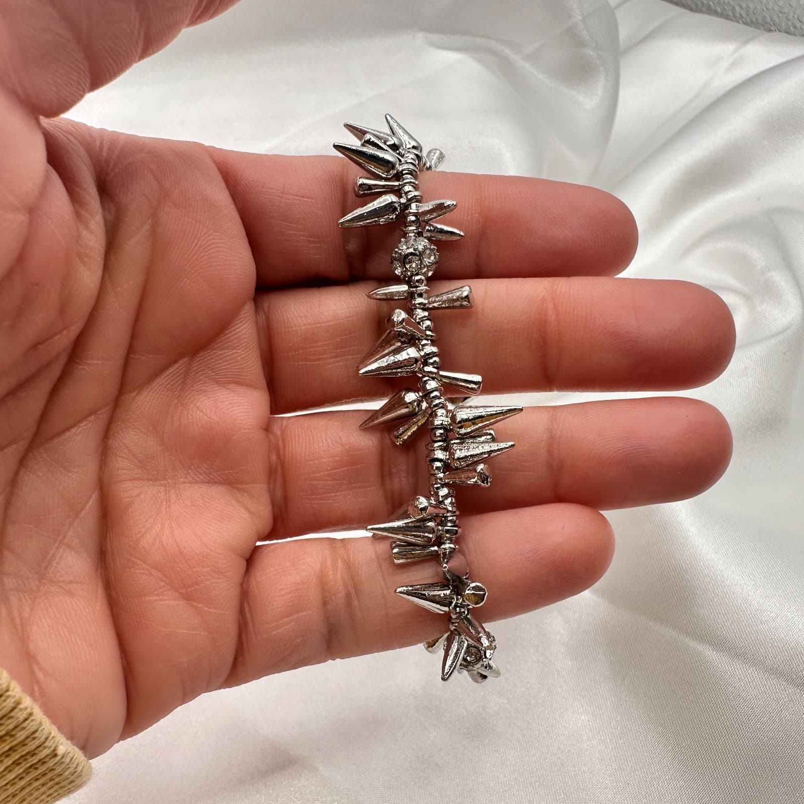 Vintage 90s Silver Tone Spike Charm Bracelet Clear Glass Stretch Punk Fashion - Thumbnail 7