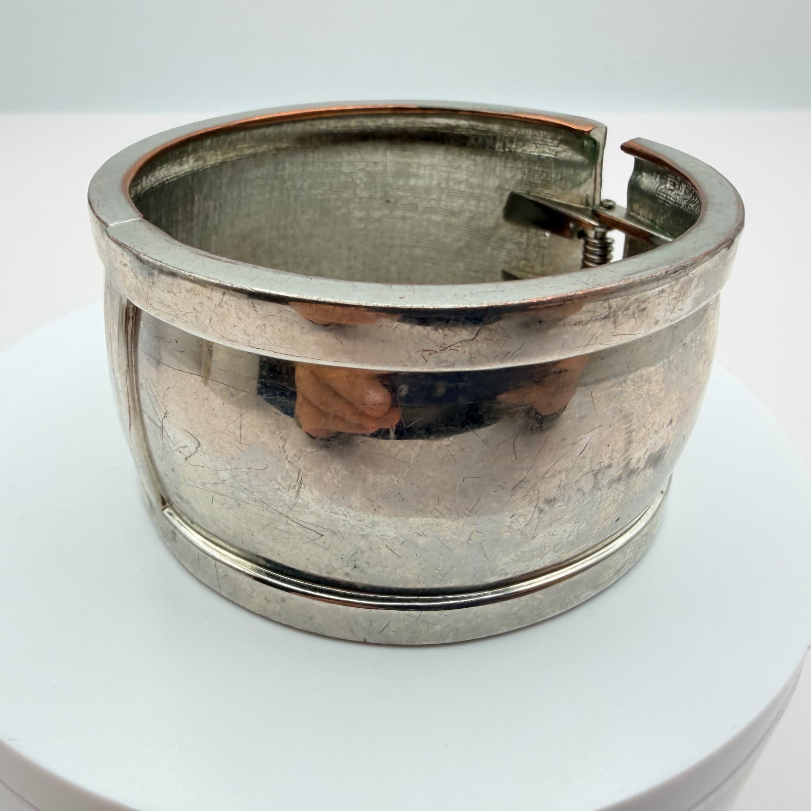 Vintage 90s Silver Tone Wide Cuff Bracelet Minimalist Women's Classic Jewelry - Thumbnail 4