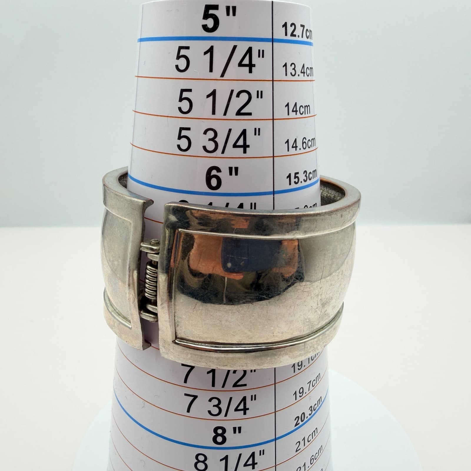 Vintage 90s Silver Tone Wide Cuff Bracelet Minimalist Women's Classic Jewelry - Thumbnail 8