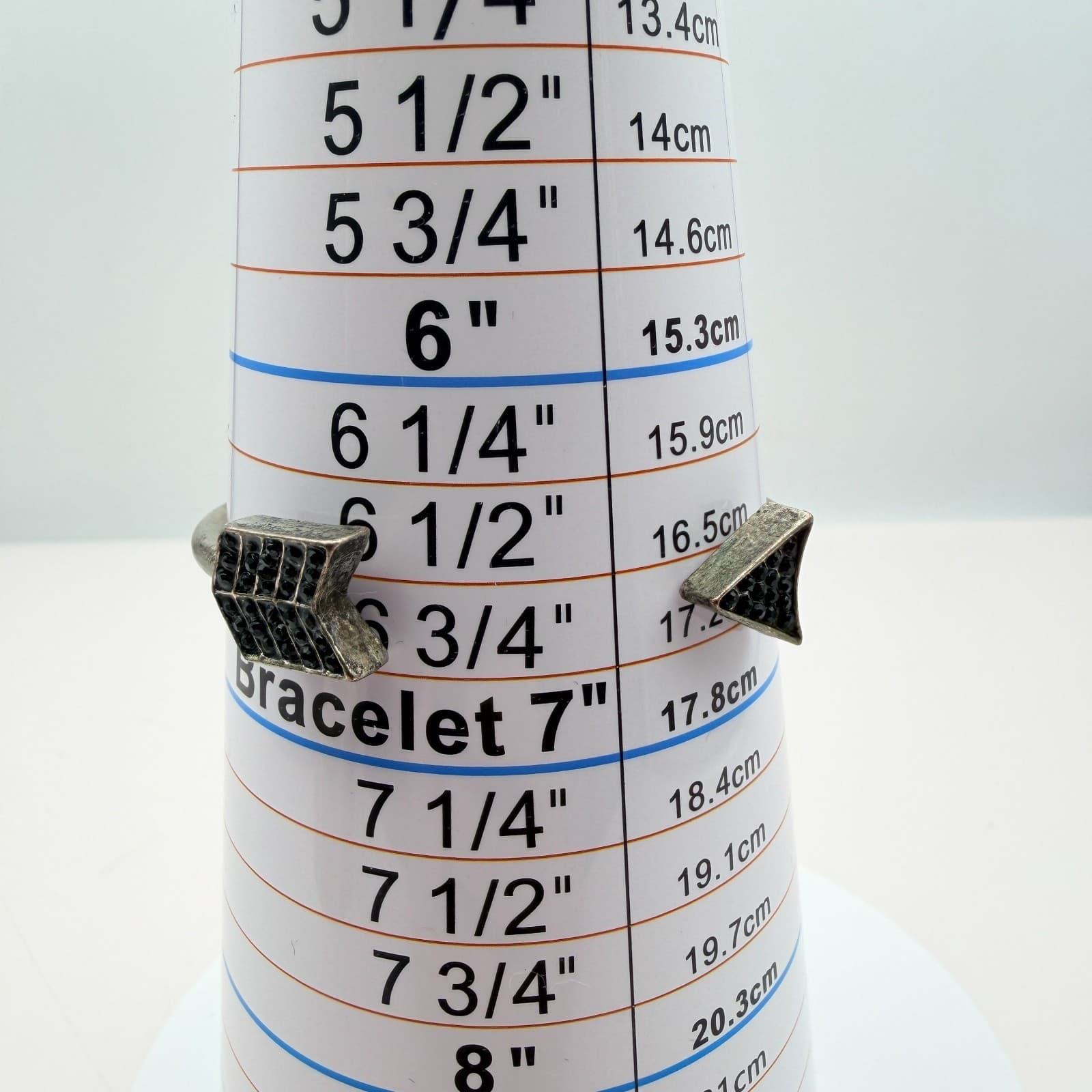 Vintage 90s Arrow Cuff Bracelet Silver Tone Black Glass Boho Statement Jewelry - Thumbnail 8