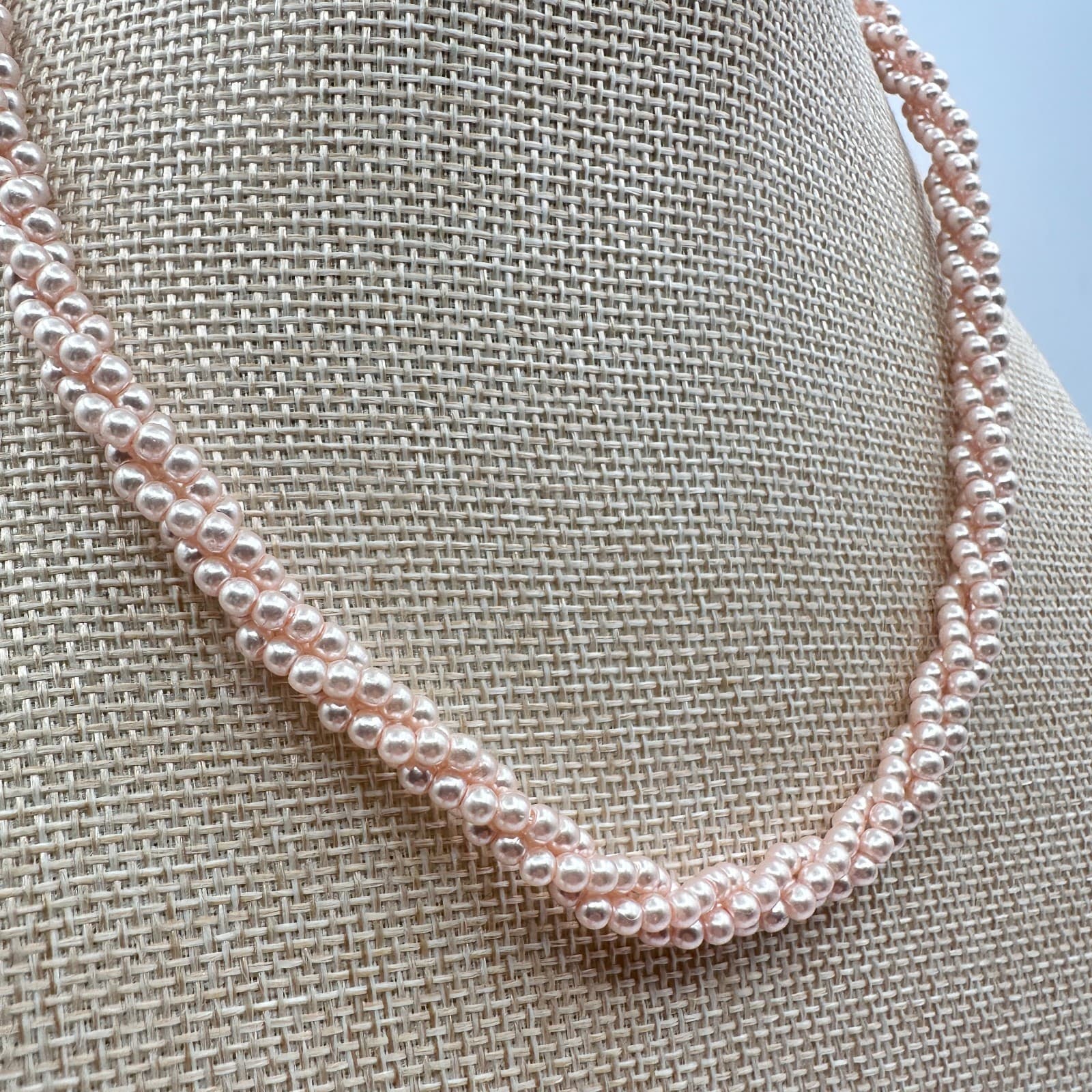 Vintage 80s Pink Beautiful Beaded Neckace For Women Jewelry - Thumbnail 3