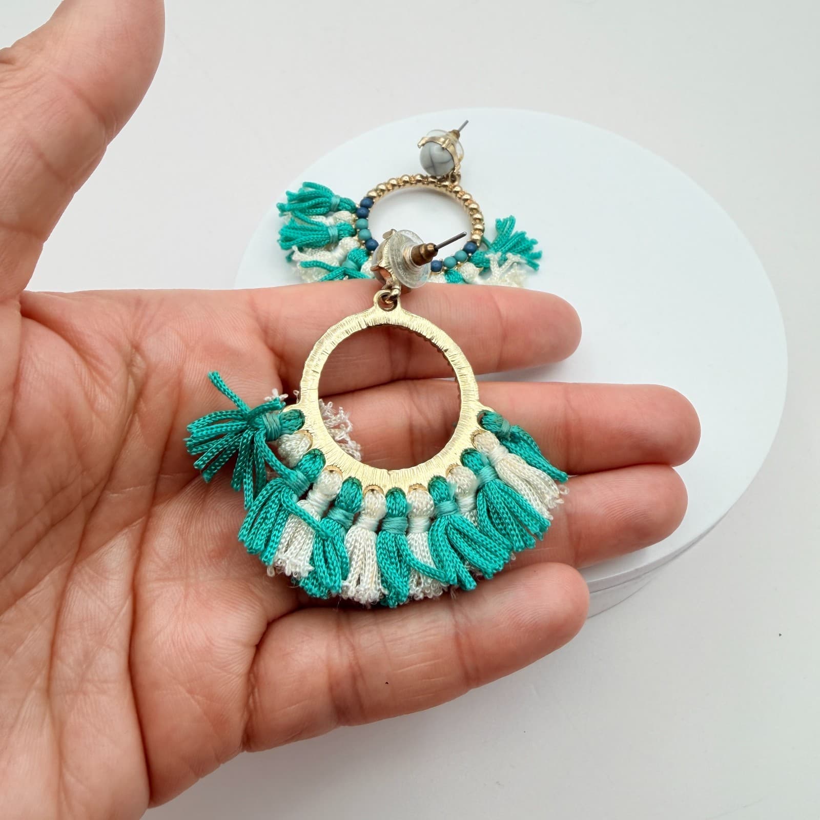 Vintage Y2K Gold Tone Tassel Hoop Earrings Beaded Women's Classic Jewelry - Thumbnail 7