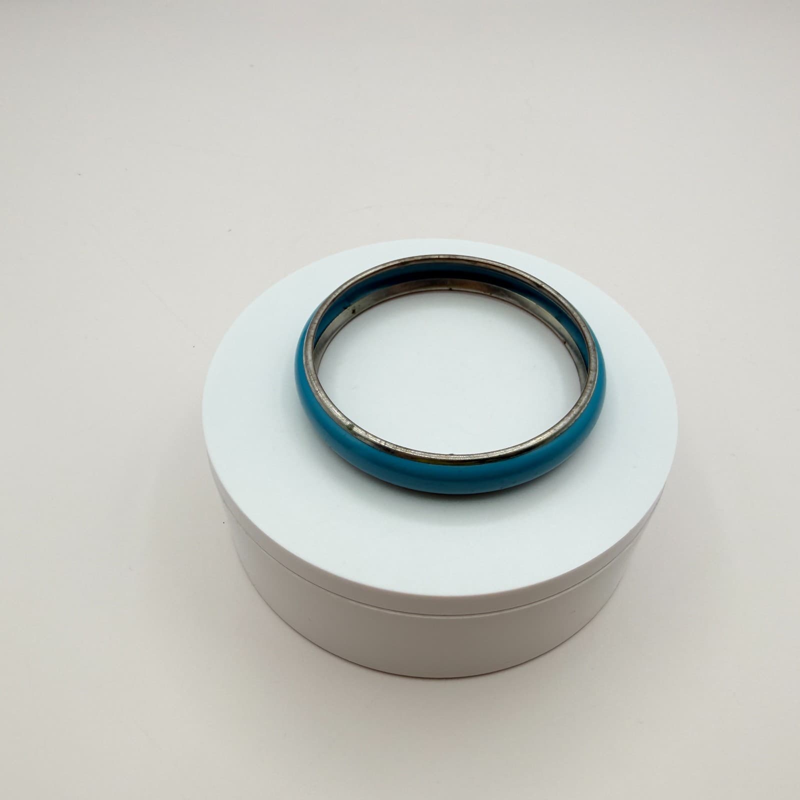 Vintage 90s Silver Tone Blue Enamel Bangle Bracelet Women's Classic Jewelry - Thumbnail 3