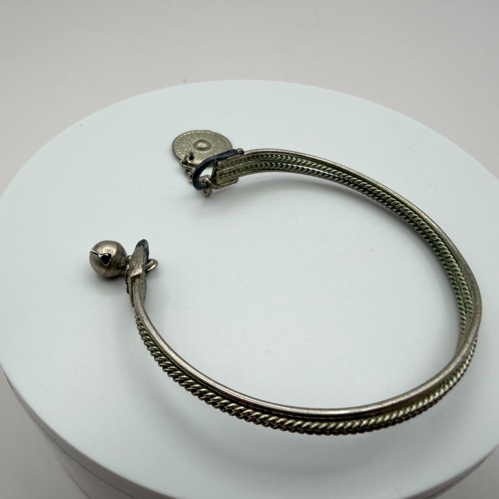 Vintage Y2K Silver Tone Bell Coin Charm Cuff Bracelet Boho Women's Jewelry - Thumbnail 3