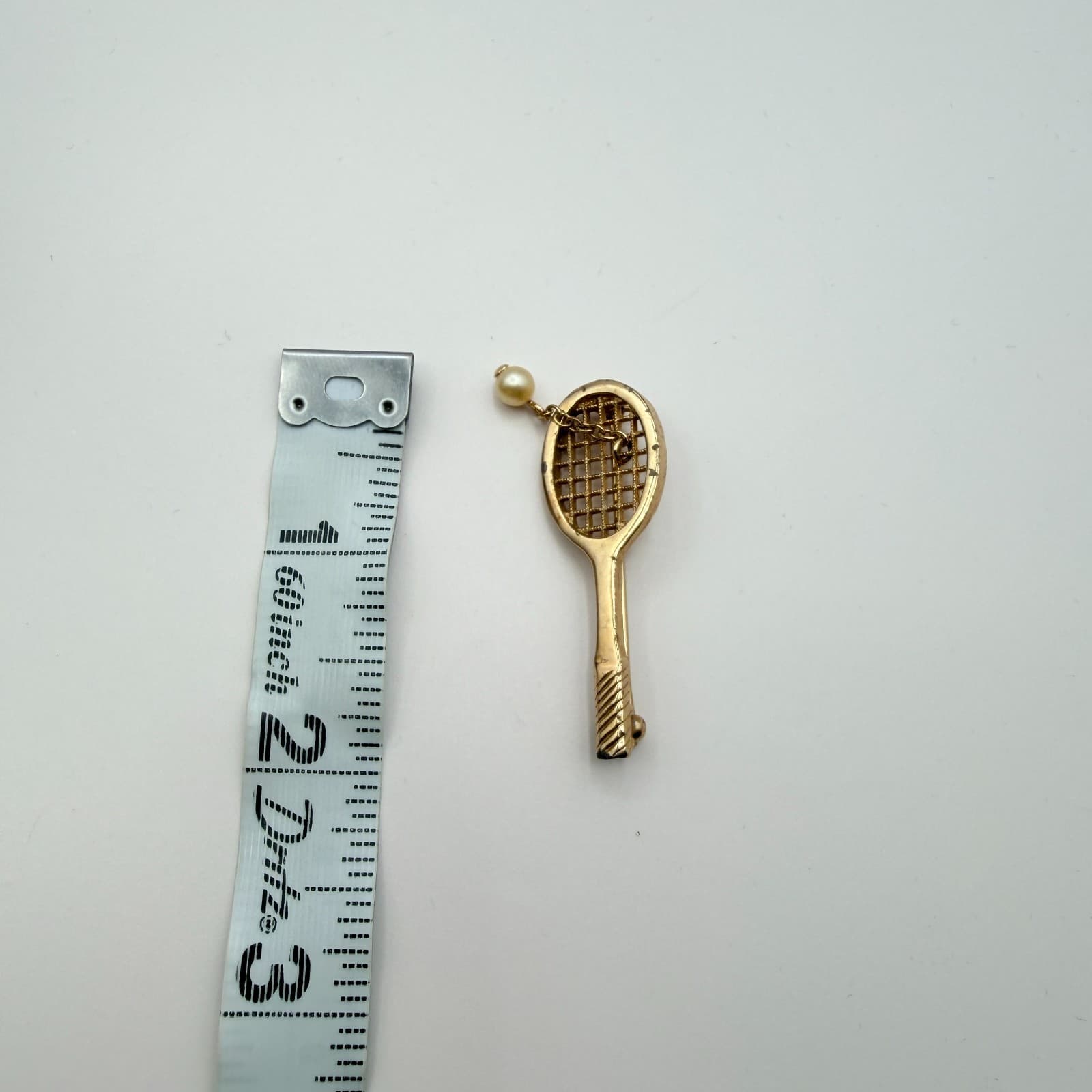 Vintage 80s Gold Tone Love Match Tennis Racquet Brooch Faux Pearl Dangle jewelry - Thumbnail 7