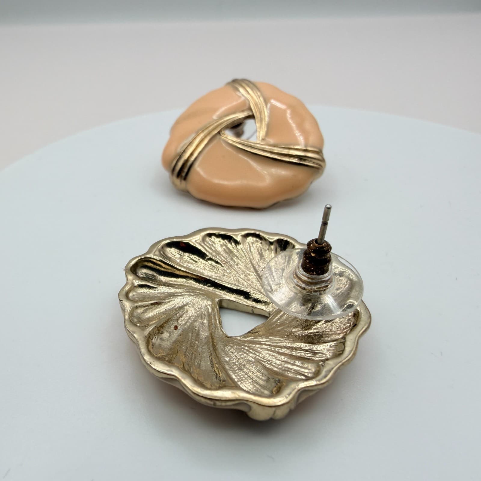 Vintage 80s Gold Tone Peach Enamel Studs Earrings Statement Women's Jewelry - Thumbnail 6