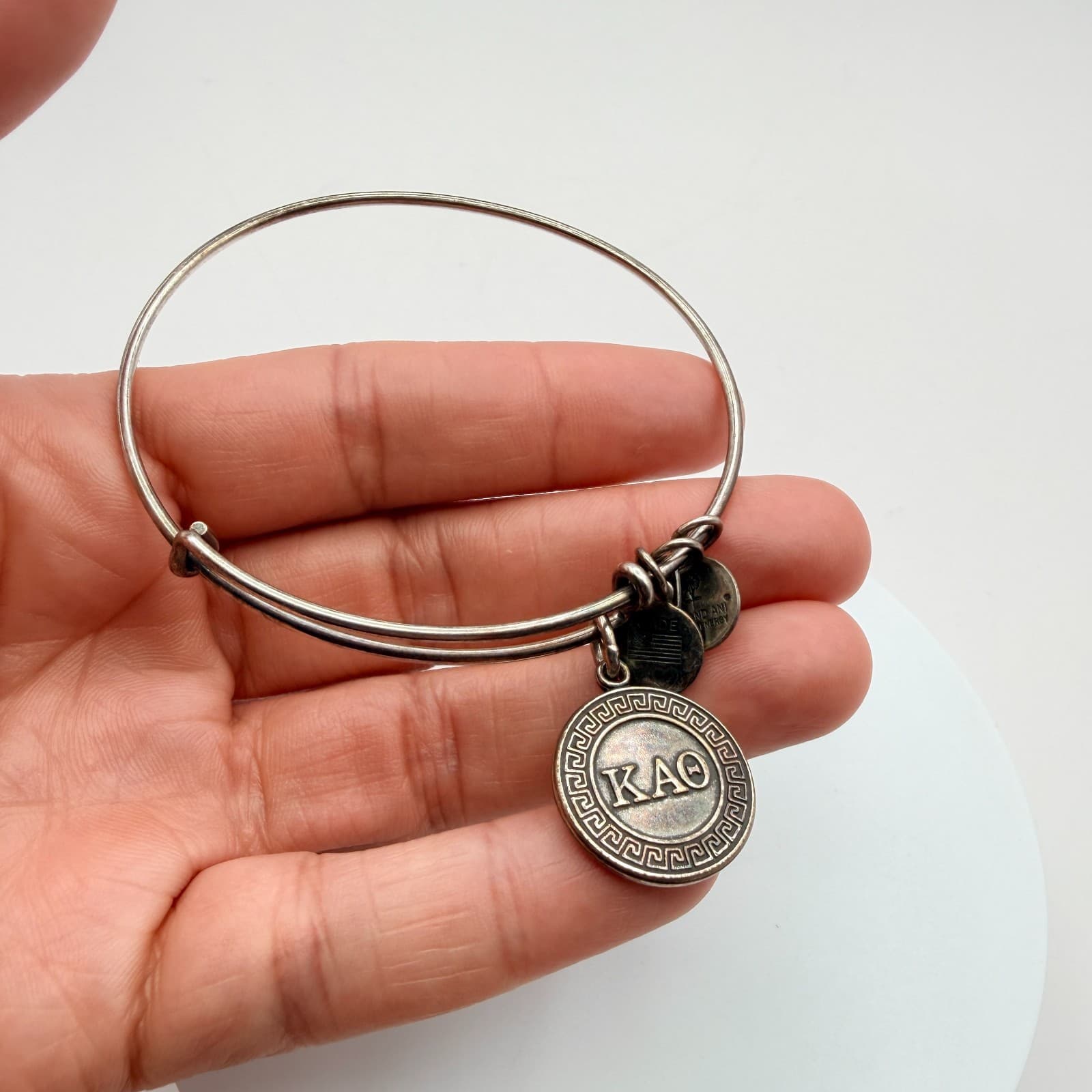 VTG 80s Alex and Ani Kappa Alpha Theta KAO Sorority Silver Tone Bangle Bracelet - Thumbnail 8