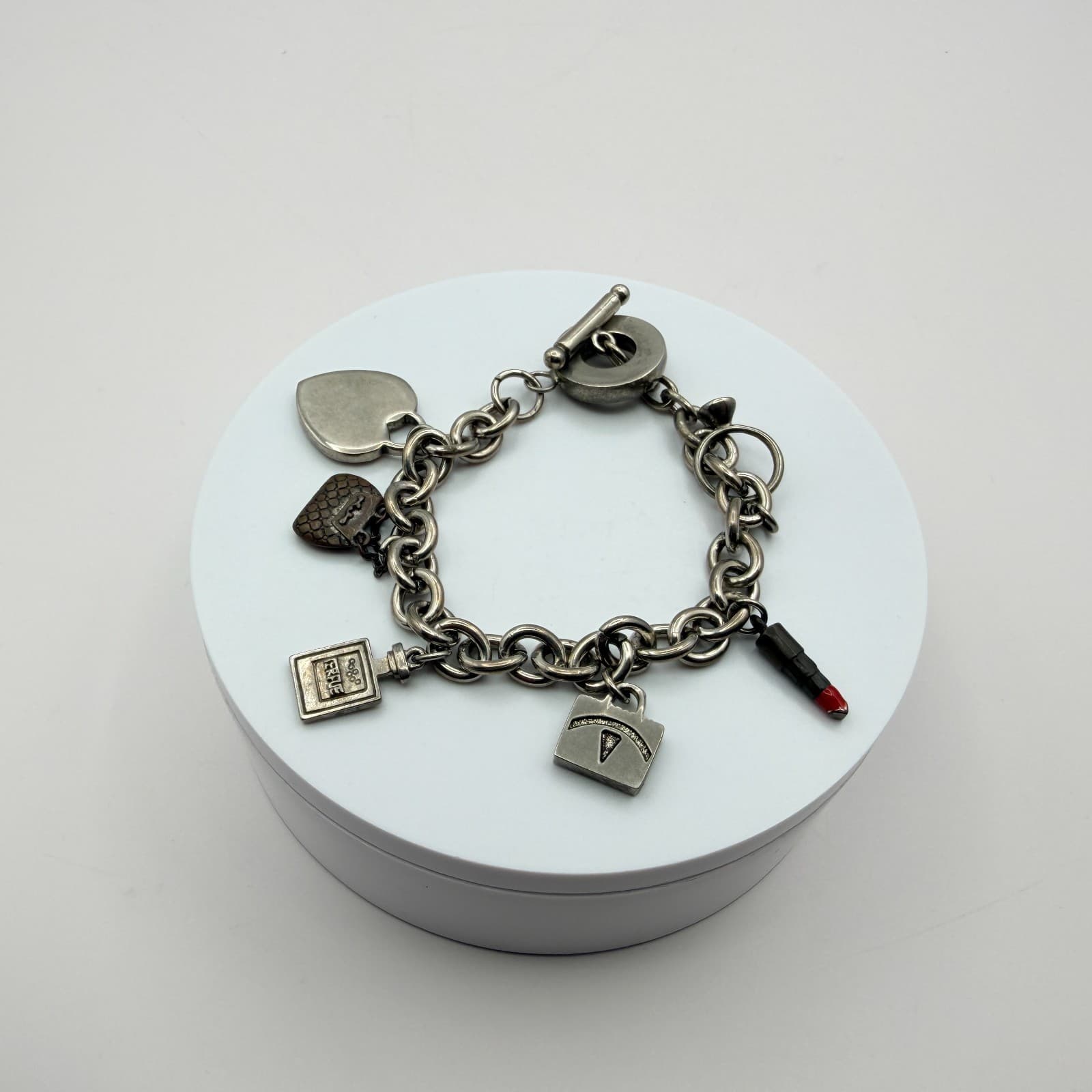 Vintage Y2K Silver Tone Heart Purse Perfume Lipstick Charm Bracelet Jewelry - Thumbnail 7