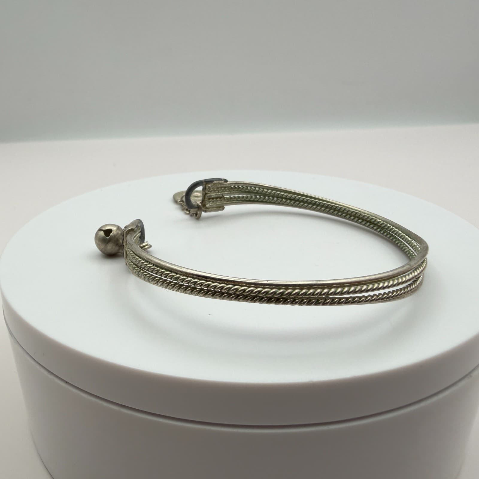 Vintage Y2K Silver Tone Bell Coin Charm Cuff Bracelet Boho Women's Jewelry - Thumbnail 4