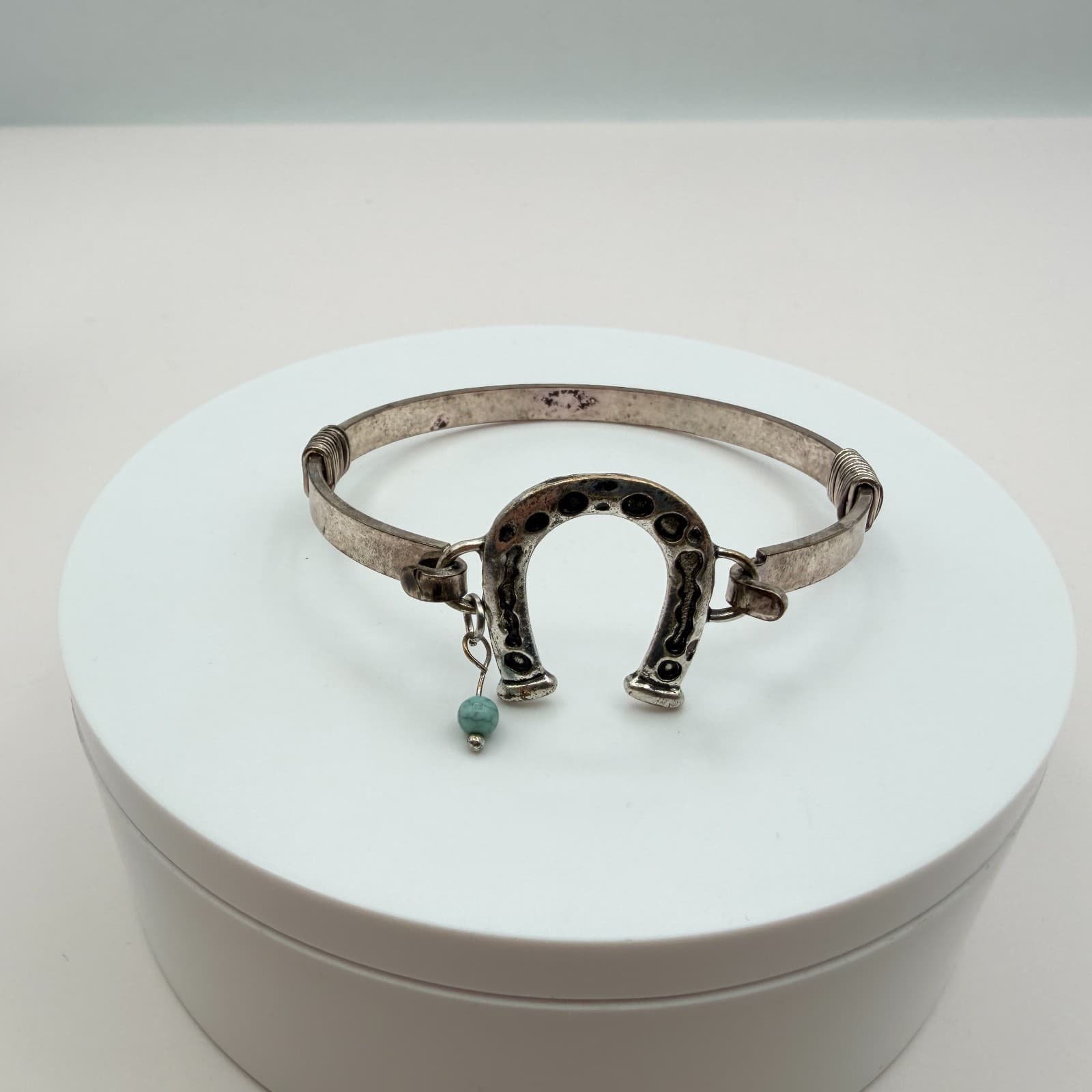 Vintage 90s Silver Tone Horseshoe Turquoise Bead Bangle Bracelet Women's Jewelry - Thumbnail 2