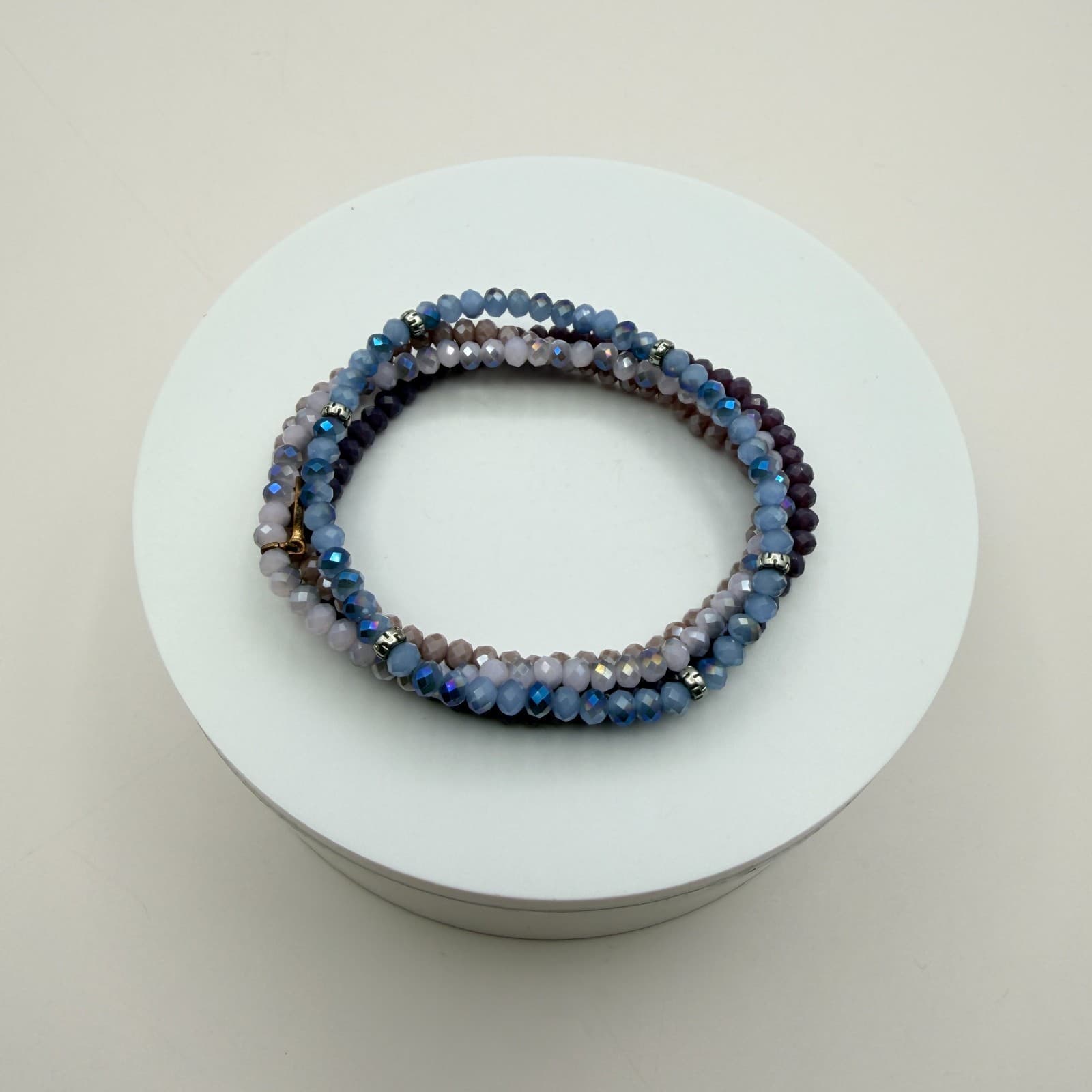 Vintage 90s Iridescent Beaded Bracelet Set Boho Women's Classic Fashion Jewelry - Thumbnail 2