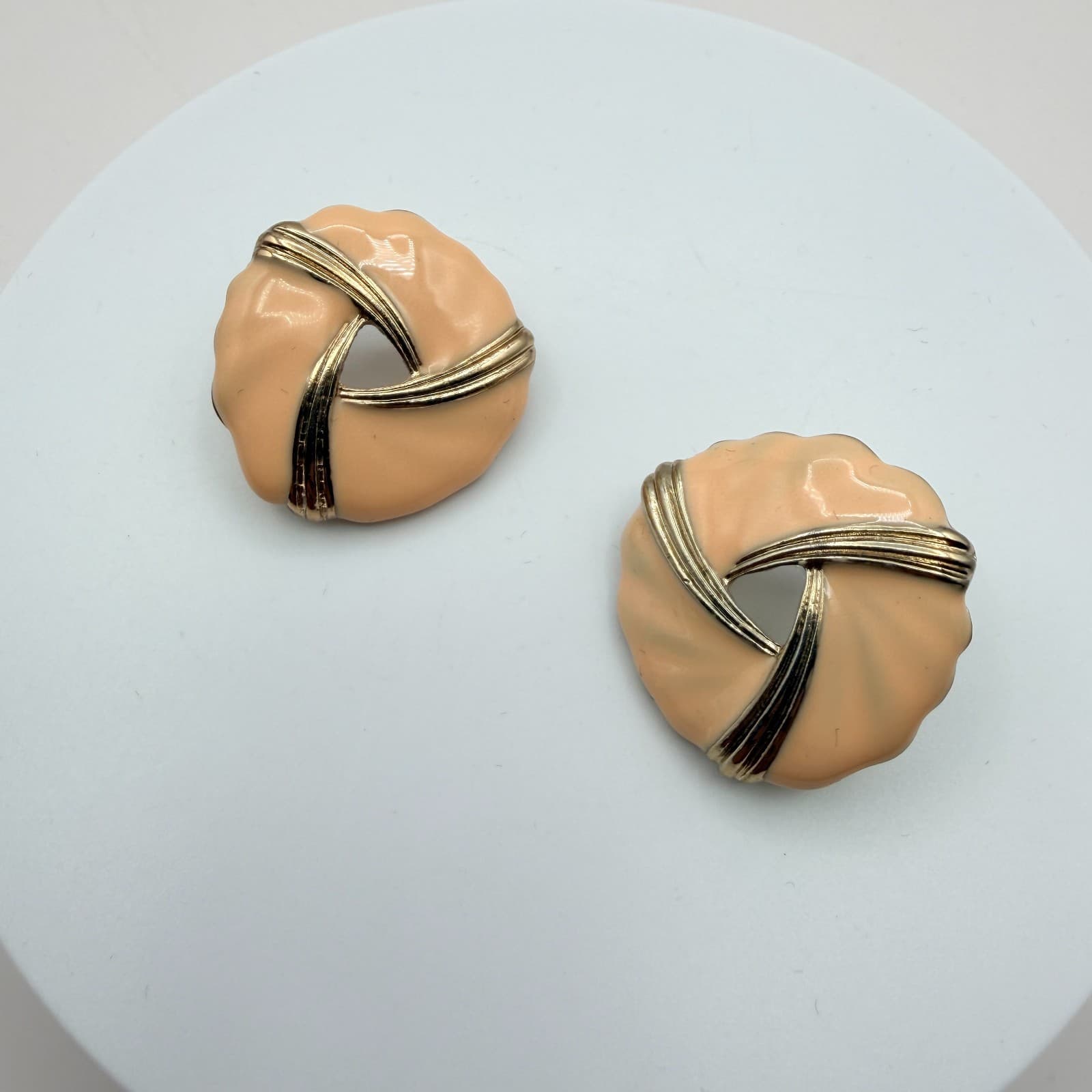 Vintage 80s Gold Tone Peach Enamel Studs Earrings Statement Women's Jewelry - Image 1