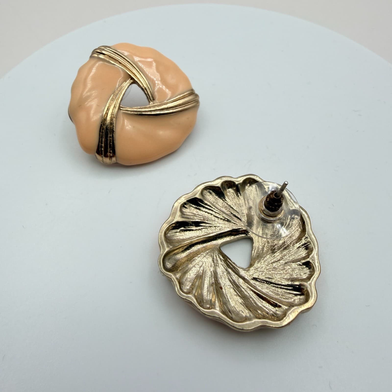 Vintage 80s Gold Tone Peach Enamel Studs Earrings Statement Women's Jewelry - Thumbnail 5
