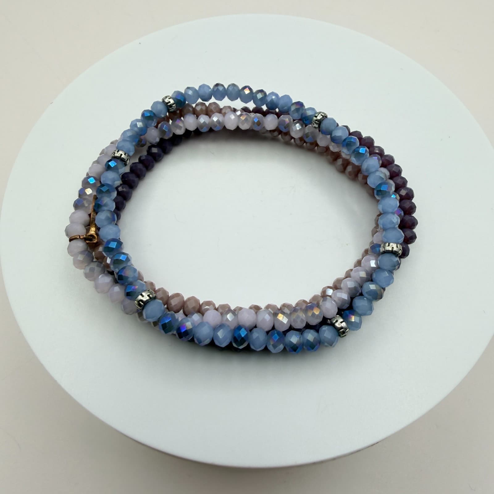 Vintage 90s Iridescent Beaded Bracelet Set Boho Women's Classic Fashion Jewelry - Image 1