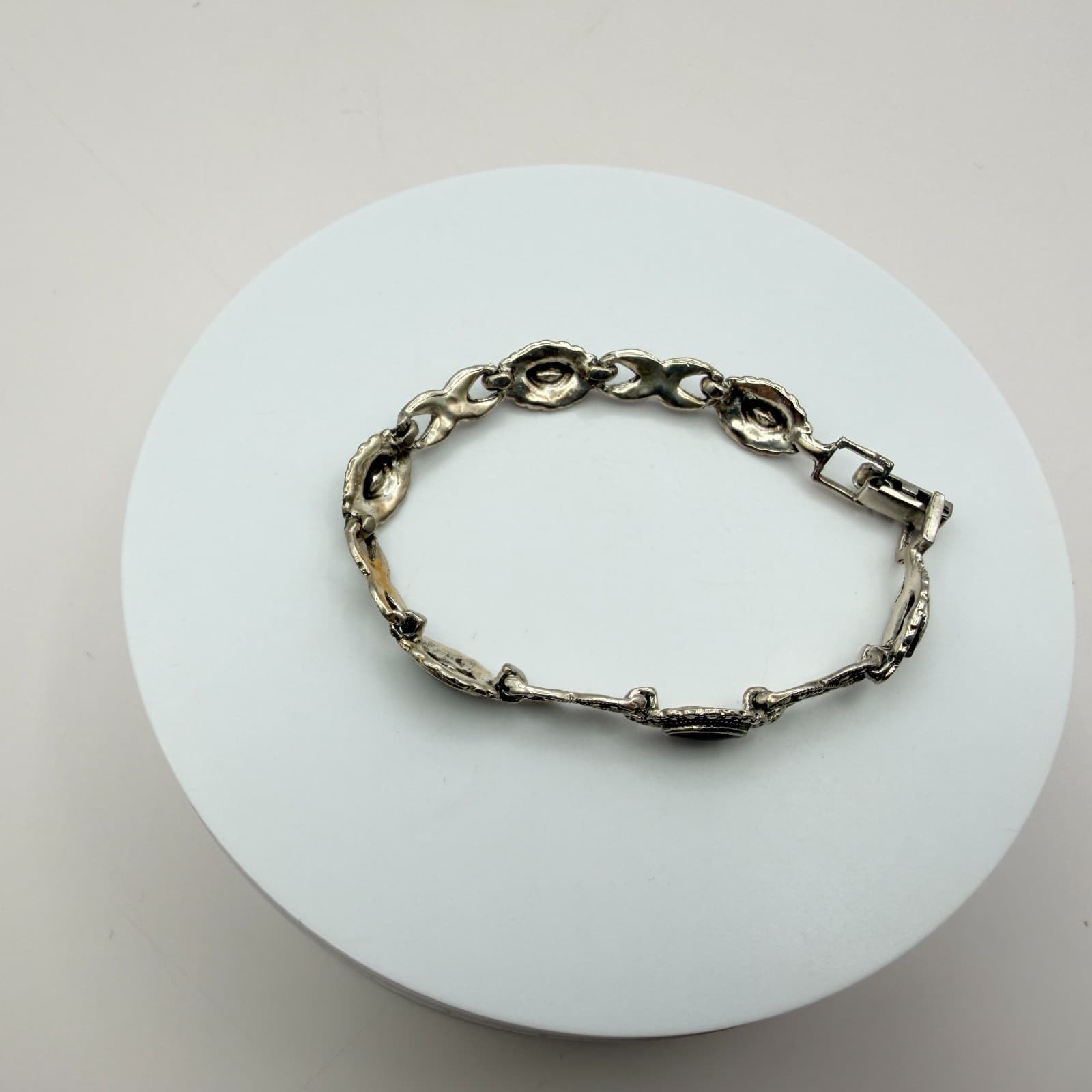 Vintage Y2K Silver Tone Marcasite Onyx Bracelet Retro Women's Classic Jewelry - Thumbnail 9