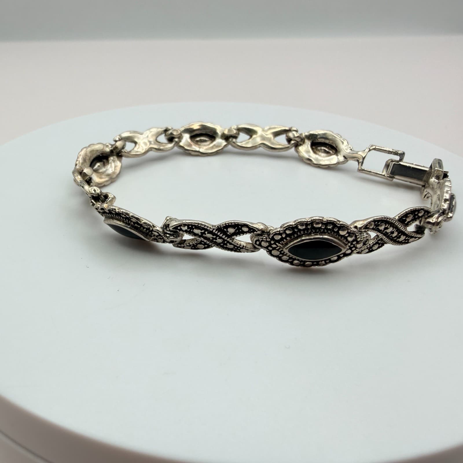 Vintage Y2K Silver Tone Marcasite Onyx Bracelet Retro Women's Classic Jewelry - Thumbnail 7