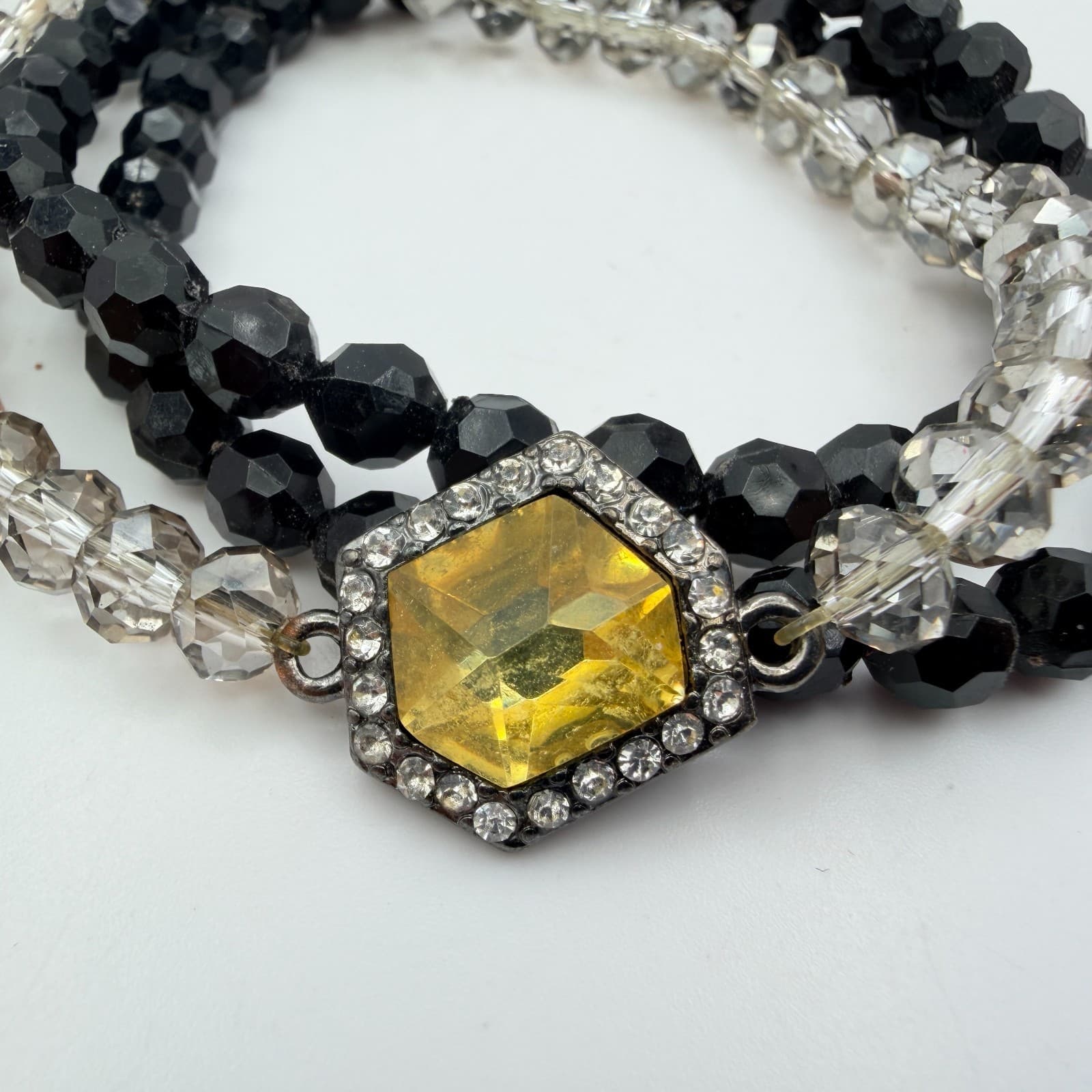 Vintage Y2K Multi Strand Black Clear Bead Yellow Glass Stretch Bracelet Jewelry - Thumbnail 6