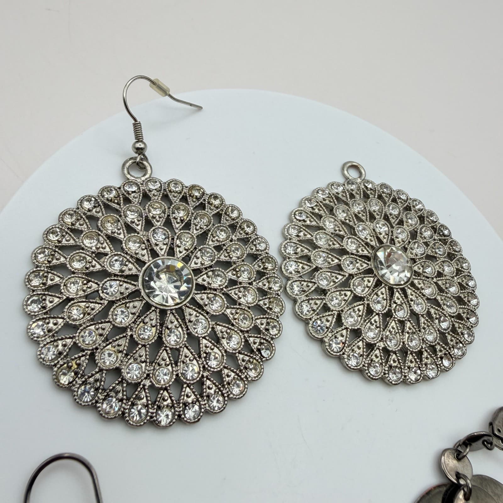Vintage Y2K Silver Tone Clear Rhinestone Dangle Earrings Set Women's Jewelry - Thumbnail 4