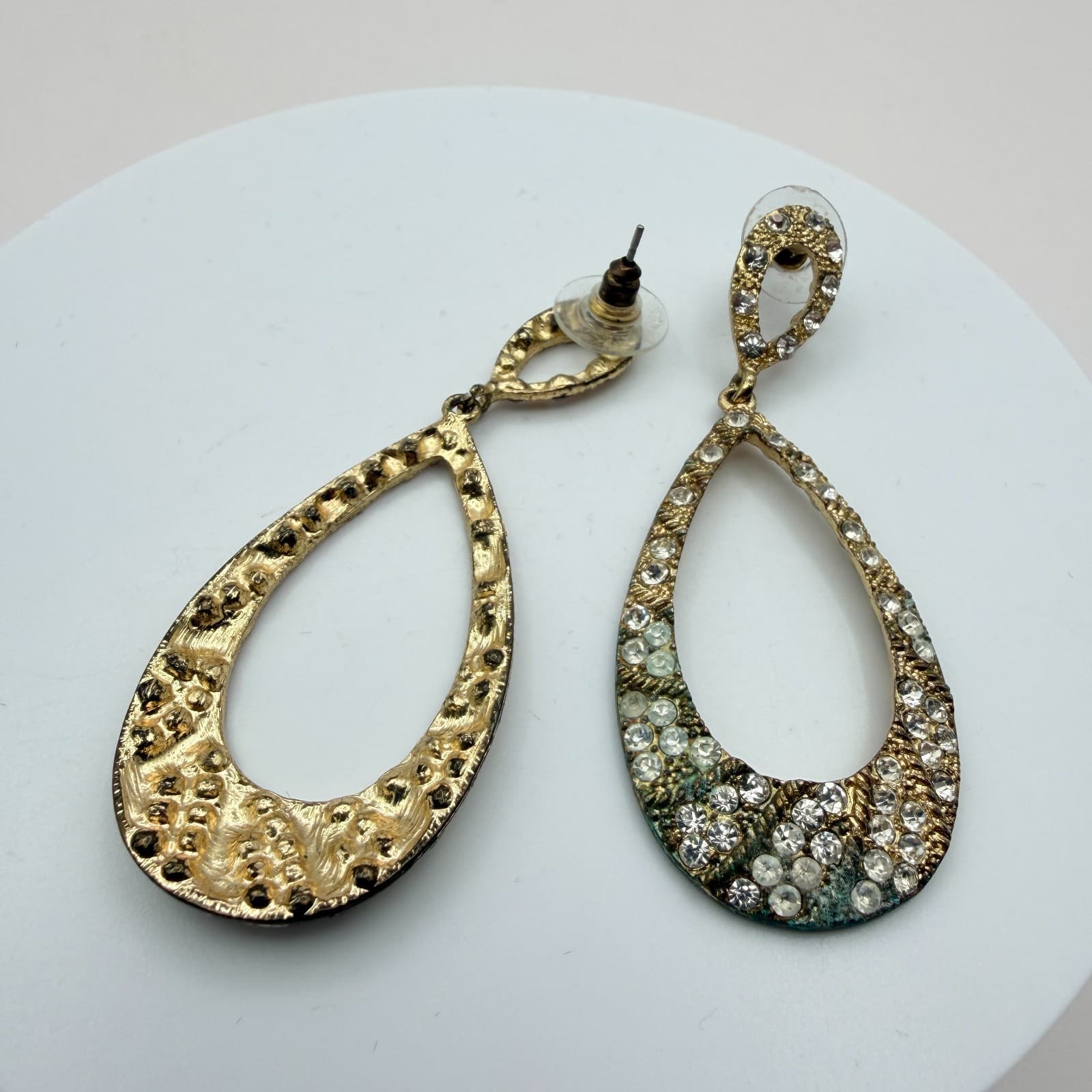 Vintage Y2K Gold Tone Teardrop Clear Rhinestone Dangle Earrings Women's Jewelry - Thumbnail 6