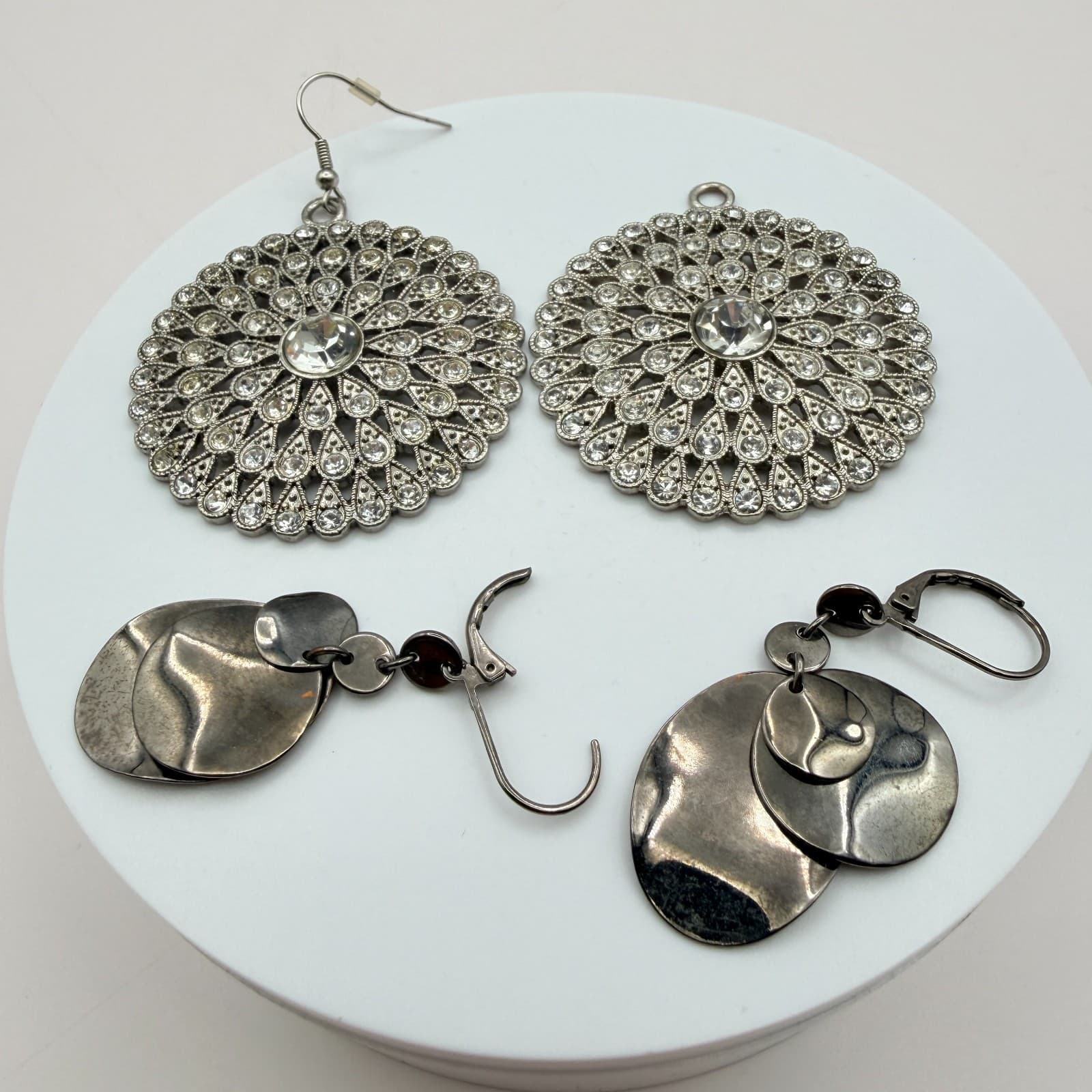 Vintage Y2K Silver Tone Clear Rhinestone Dangle Earrings Set Women's Jewelry - Thumbnail 5