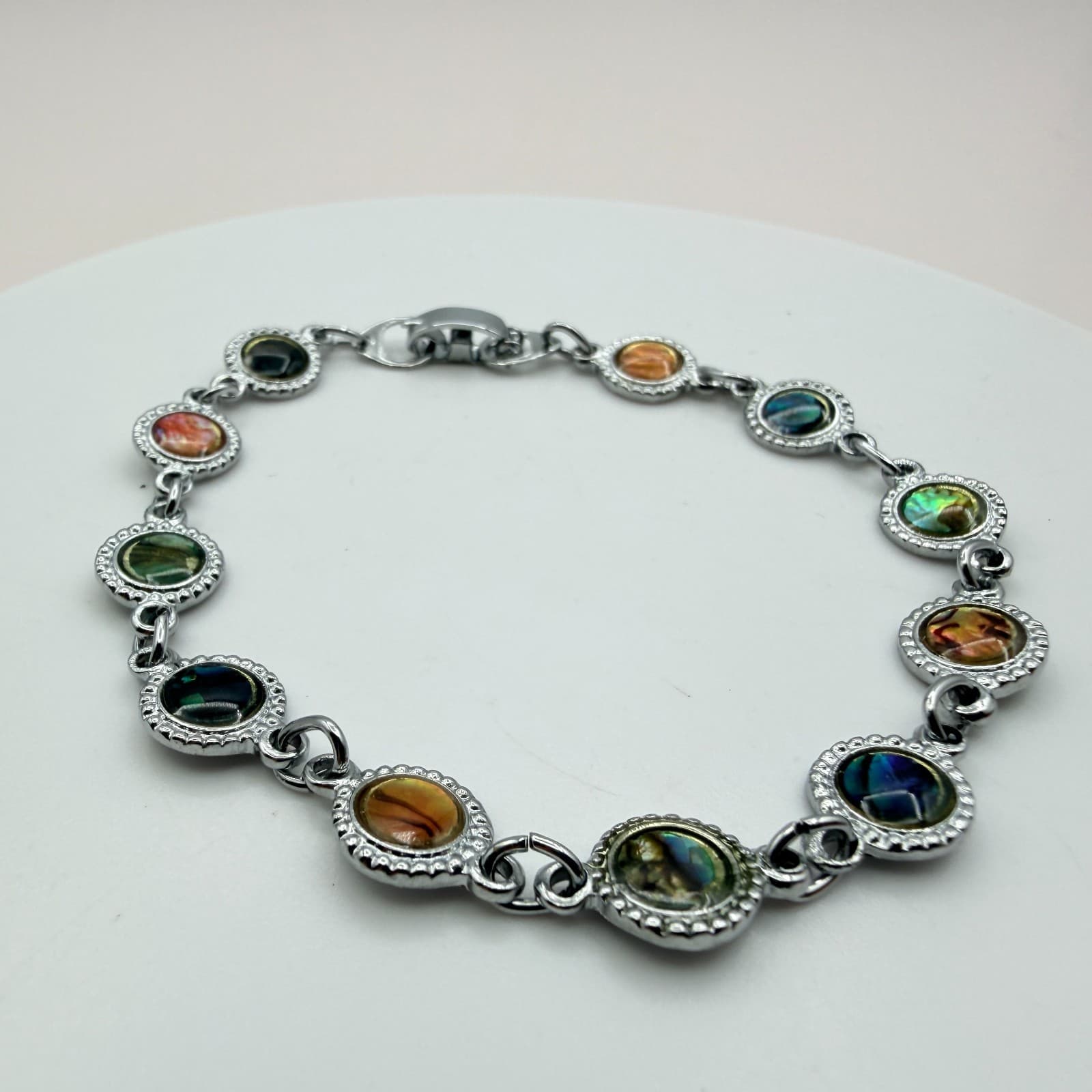 Vintage 90s Silver Tone Abalone Shell Bracelet Circular Links Coastal Jewelry - Thumbnail 6