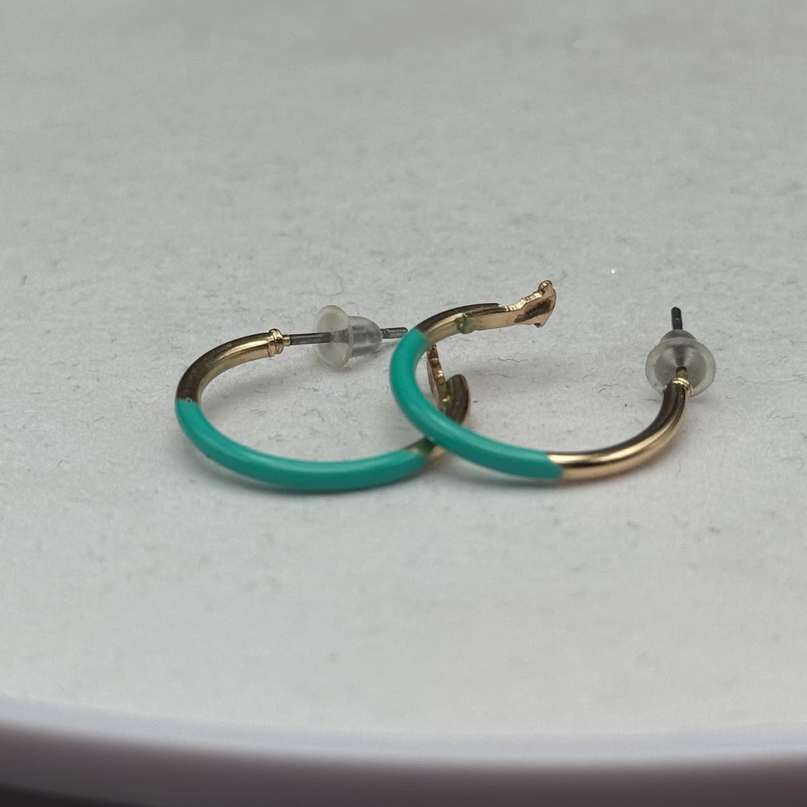Vintage Teal Gold-Tone Metal Fashion Enamel Clip-On Huggie Hoop Earrings - Image 1