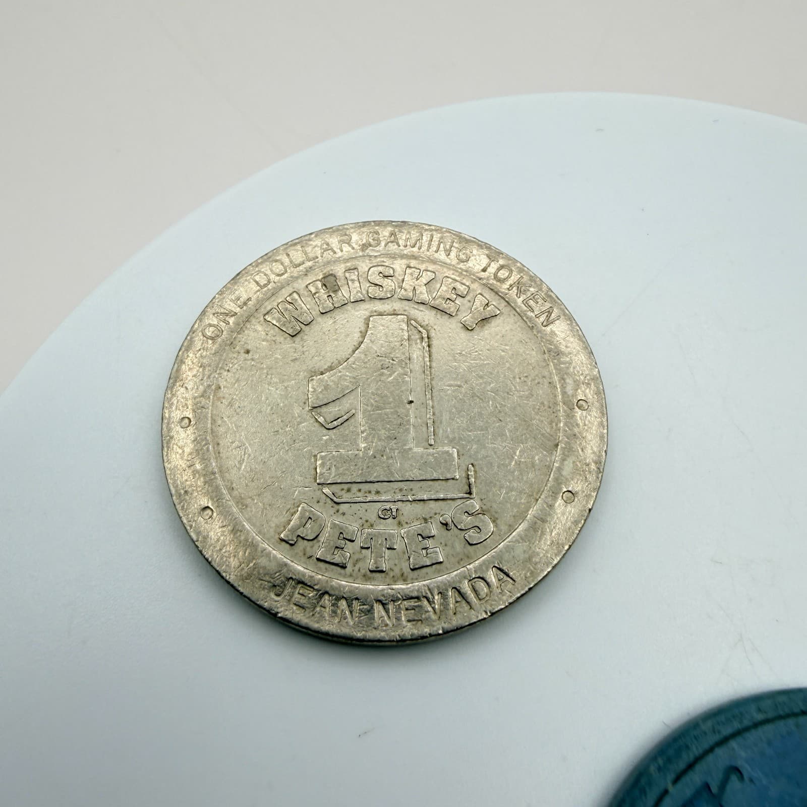 VTG 90s Whiskey Pete's Casino Jean Nevada $1 Gaming Token Blue Poker Chip Set - Thumbnail 5