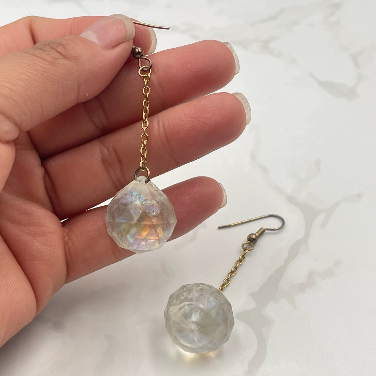 Vintage VTG Gold Tone Chain Dangle Earrings Clear Iridescent Crystal Ball Boho - Thumbnail 10