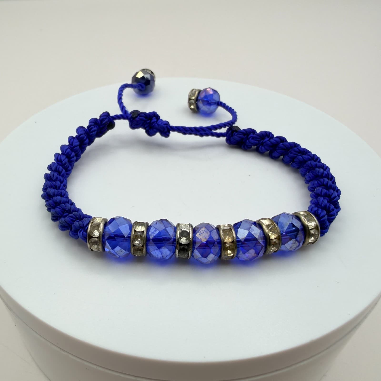 Vintage 90s Blue Beaded Rhinestone Macrame Bracelet 2 Pics Silver Tone Jewelry - Thumbnail 4