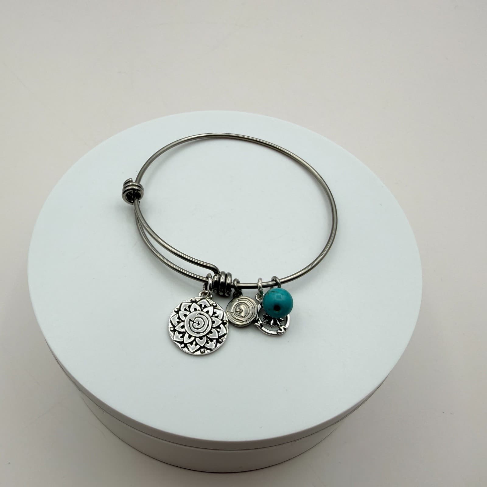 Vintage 90s Silver Tone Adjustable Charm Bracelet Turquoise Classic Jewelry - Thumbnail 5