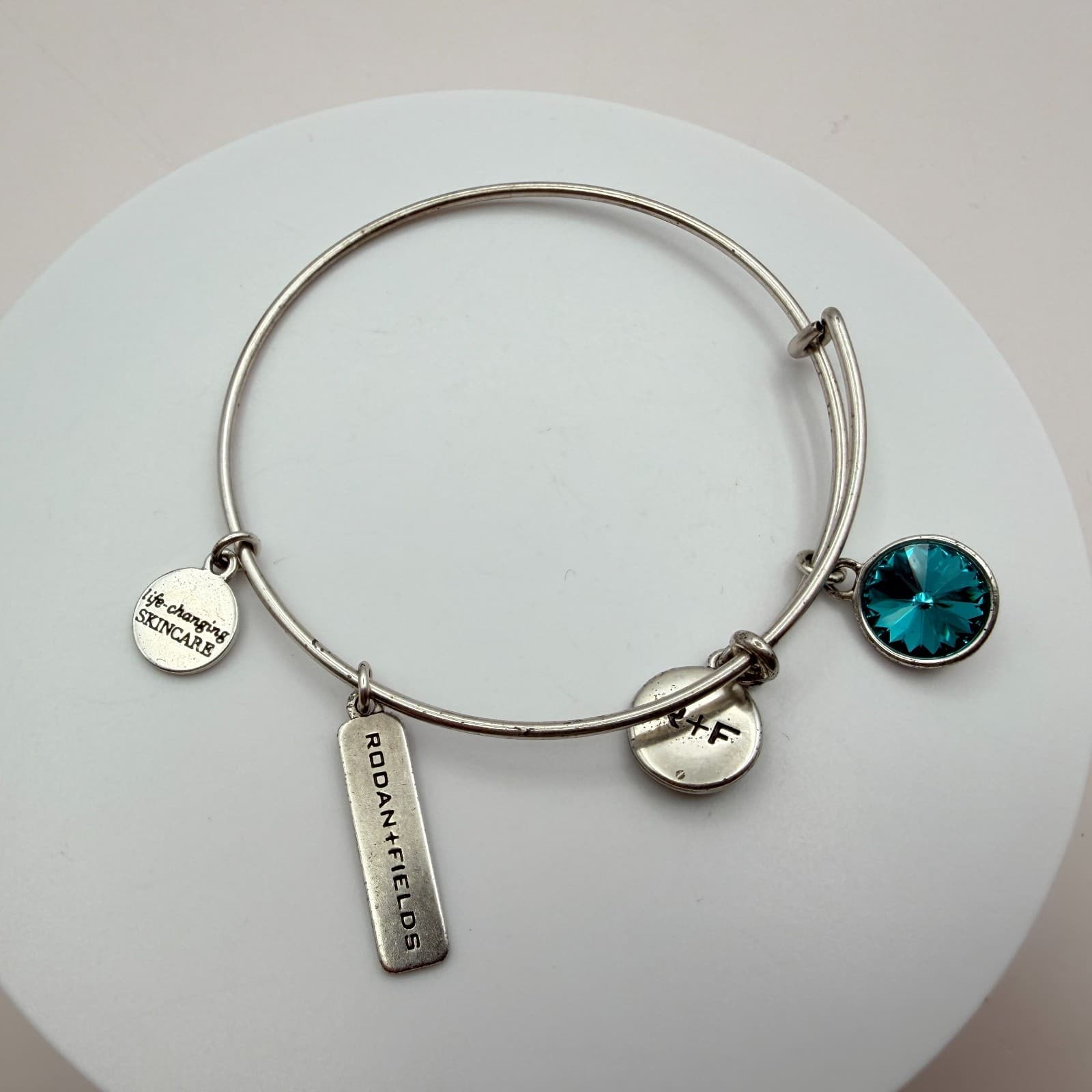 Vintage 90s Rodan + Fields Silver Tone Bangle Bracelet Women's Classic Jewelry - Thumbnail 4