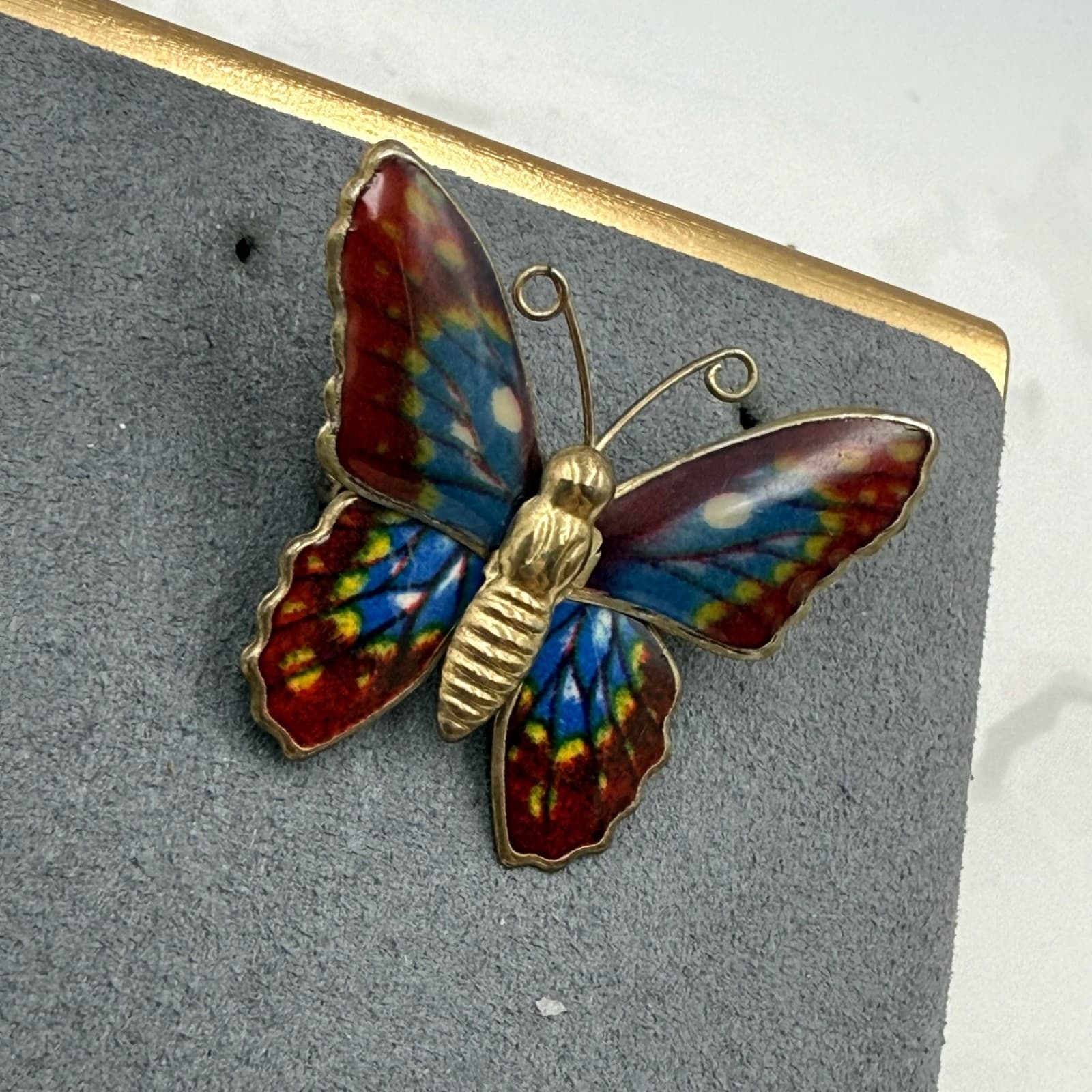 Vintage Butterfly Multicolored Hand-Painted Gold-Toned Retro Enamel Brooch Pin - Thumbnail 4