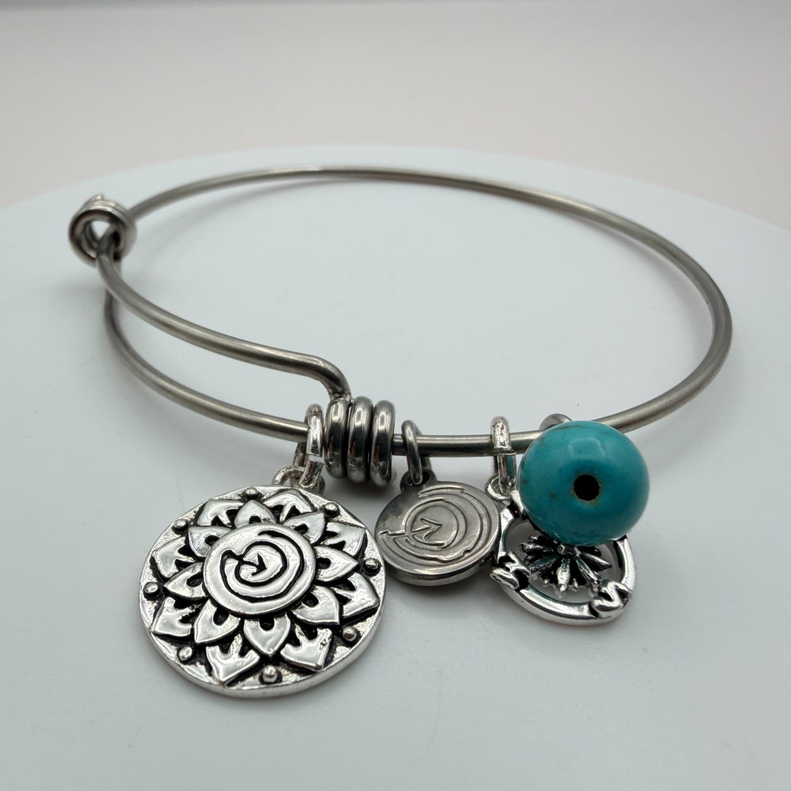 Vintage 90s Silver Tone Adjustable Charm Bracelet Turquoise Classic Jewelry - Thumbnail 2