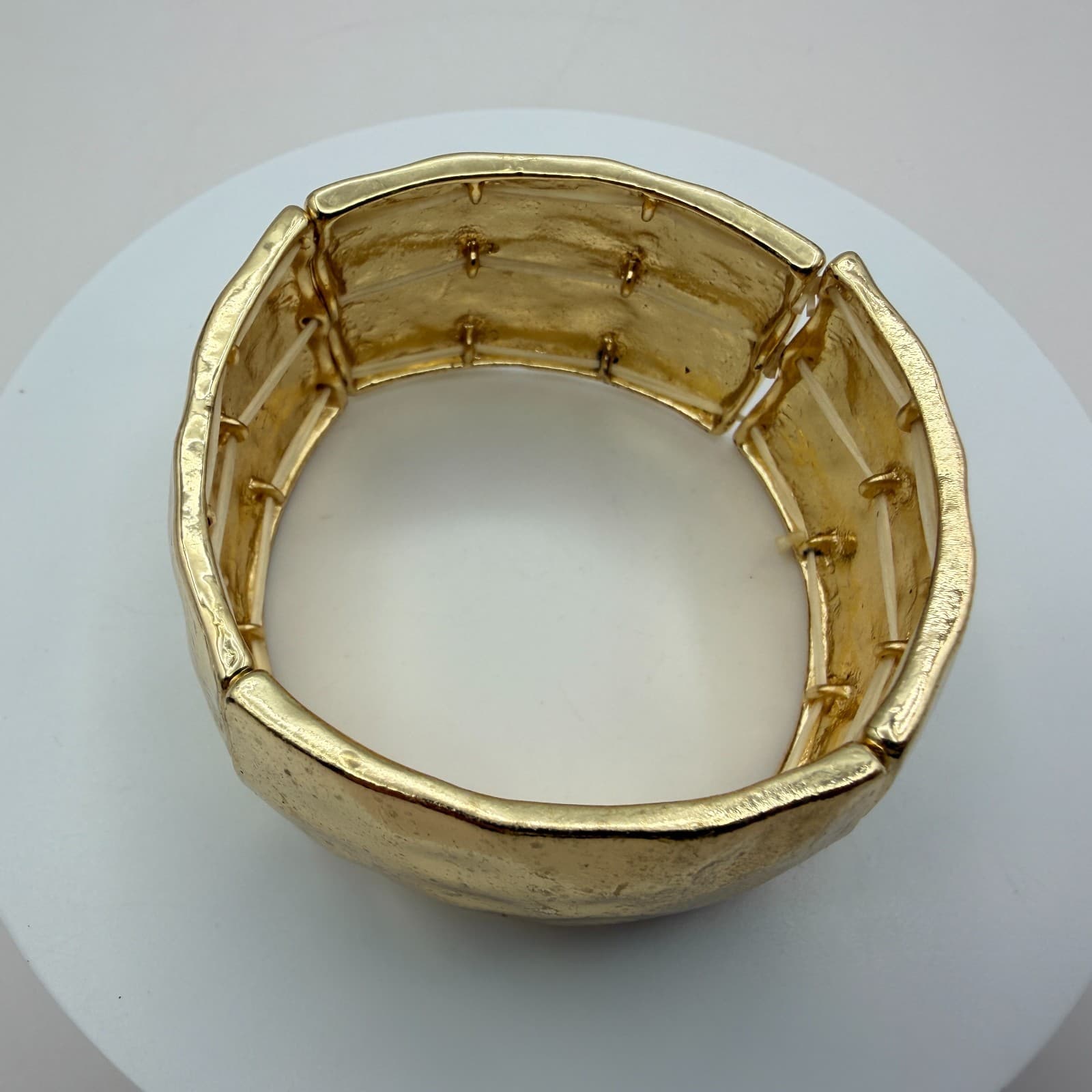 Vintage 80s Hammered Gold Tone Chunky Wide Stretch Cuff Bracelet Jewelry - Thumbnail 5