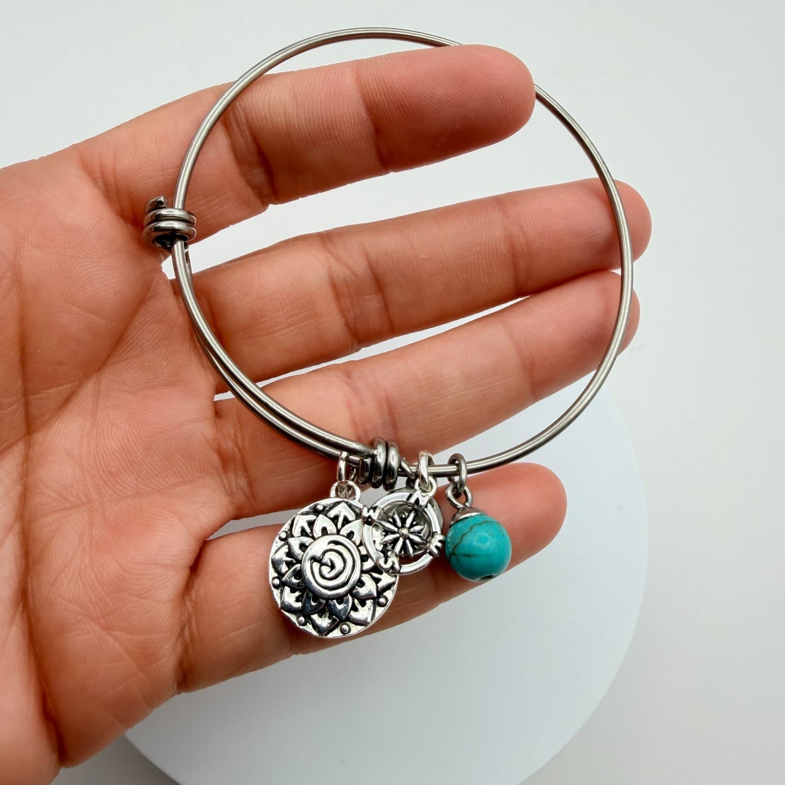 Vintage 90s Silver Tone Adjustable Charm Bracelet Turquoise Classic Jewelry - Thumbnail 6