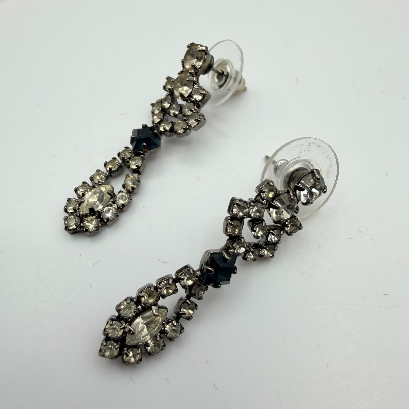 Vintage 80s Revival Chandelier Dangle Earrings Smokey Rhinestone Classic Jewelry - Thumbnail 8