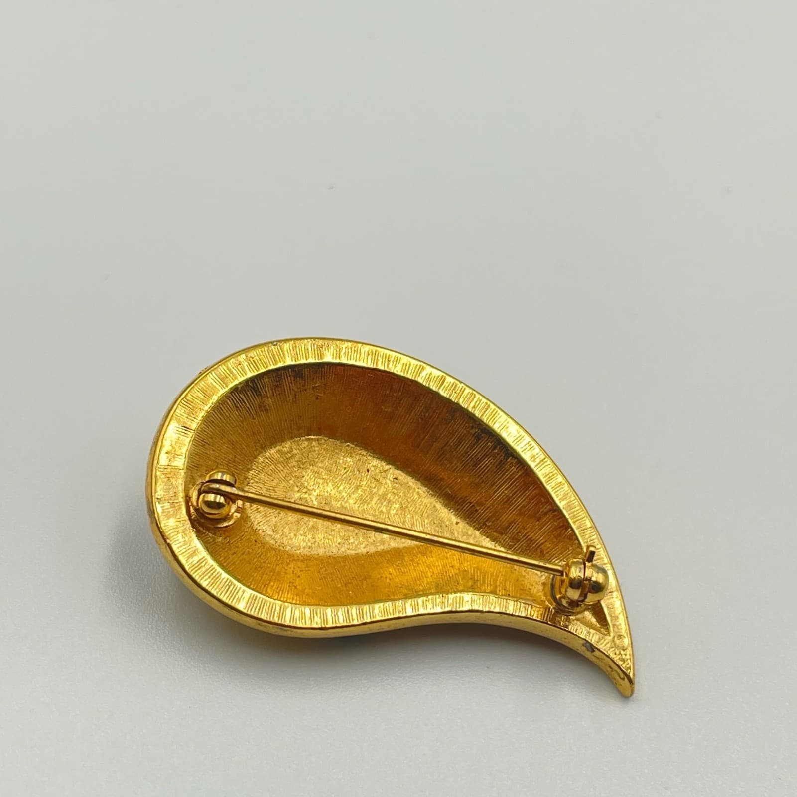 Vintage VTG Teardrop Paisley Brooch Pin Gold Tone Multi-Color Rhinestone - Thumbnail 7